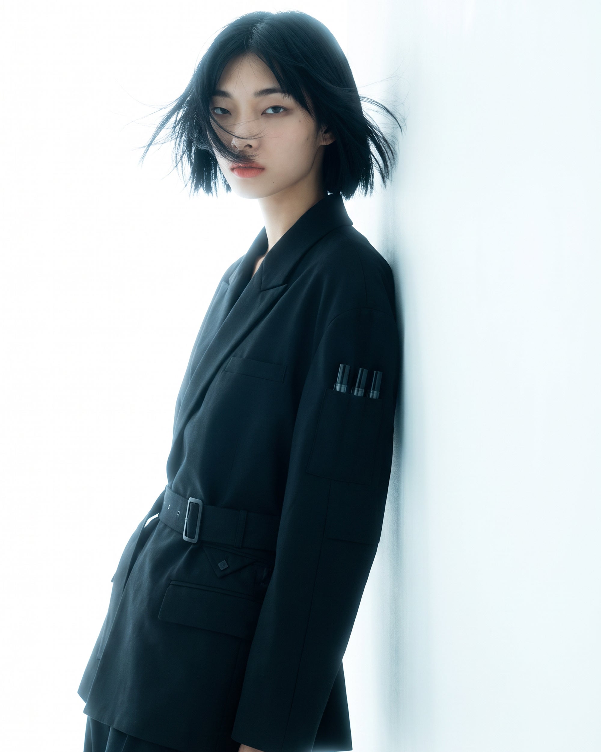 香水ブランドSHOLAYERED、香りの製作者が自らのために仕立てたユニセックスの作業着「Perfumer’s Jacket」を発売。