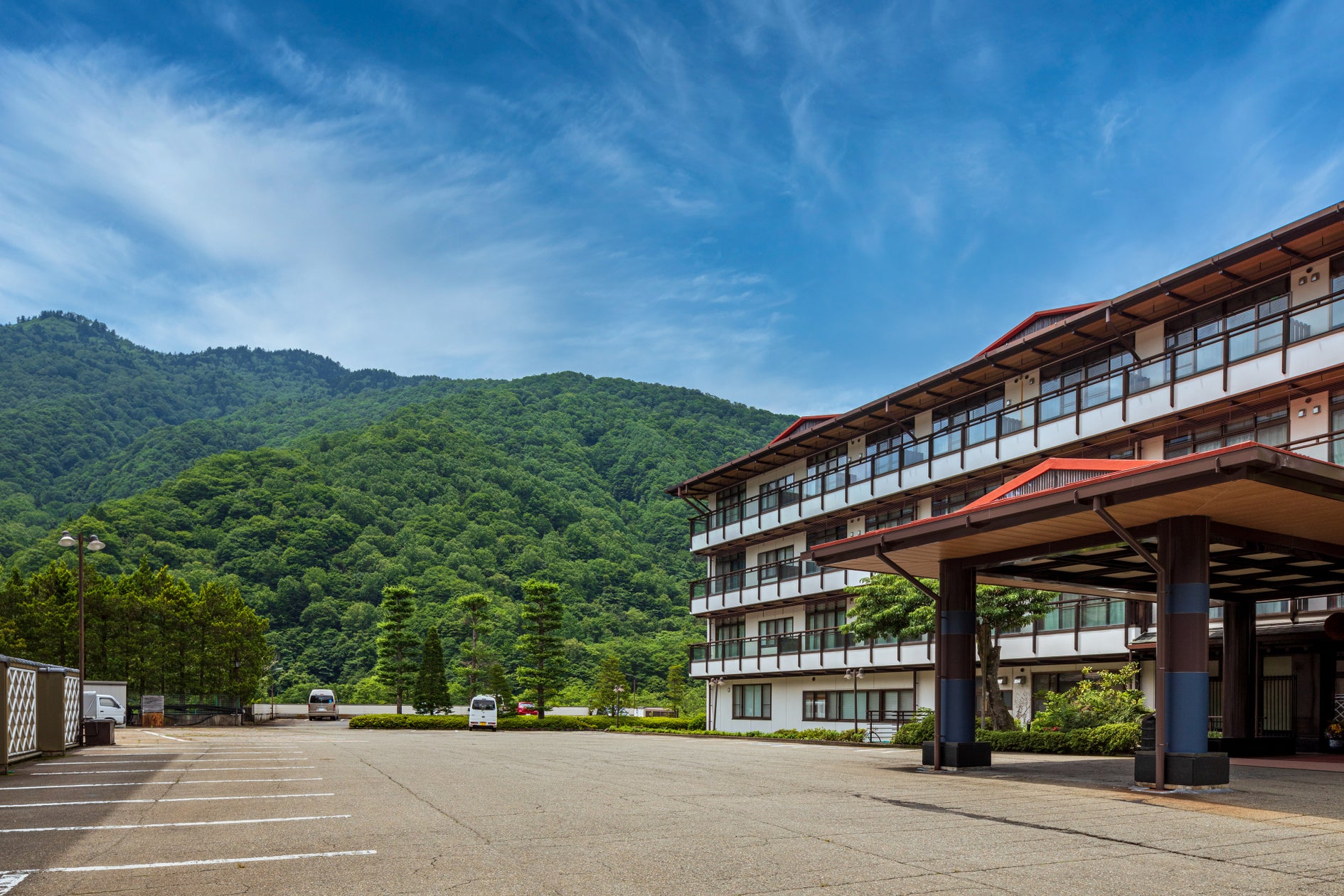 MAGIC NIGHT2026 マサマジックディナーショー 那覇国際通り HOTEL COLLECTIVE
