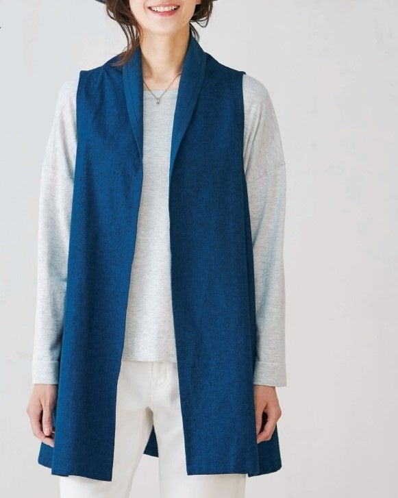 インディゴブルーのジレ