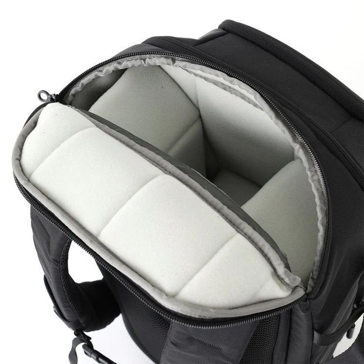 Incase(インケース)】多くのフォトグラファーに愛された名品カメラ