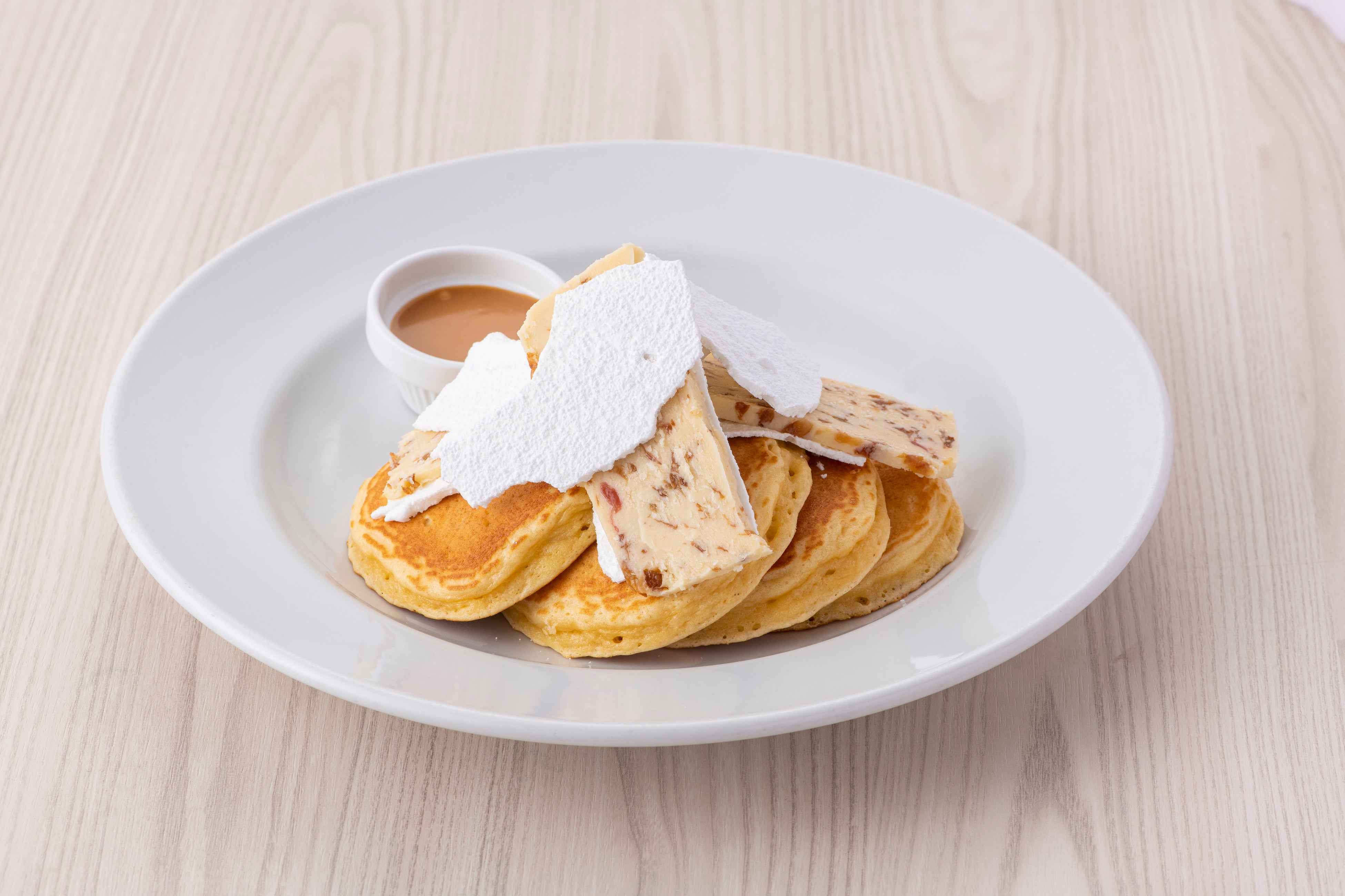 「ラムレーズンパンケーキ」