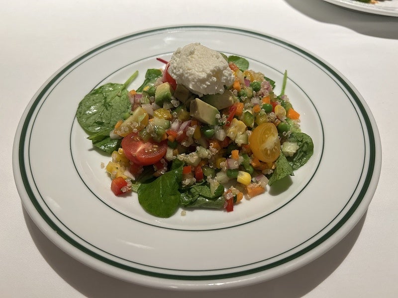 夏野菜のキヌアサラダ