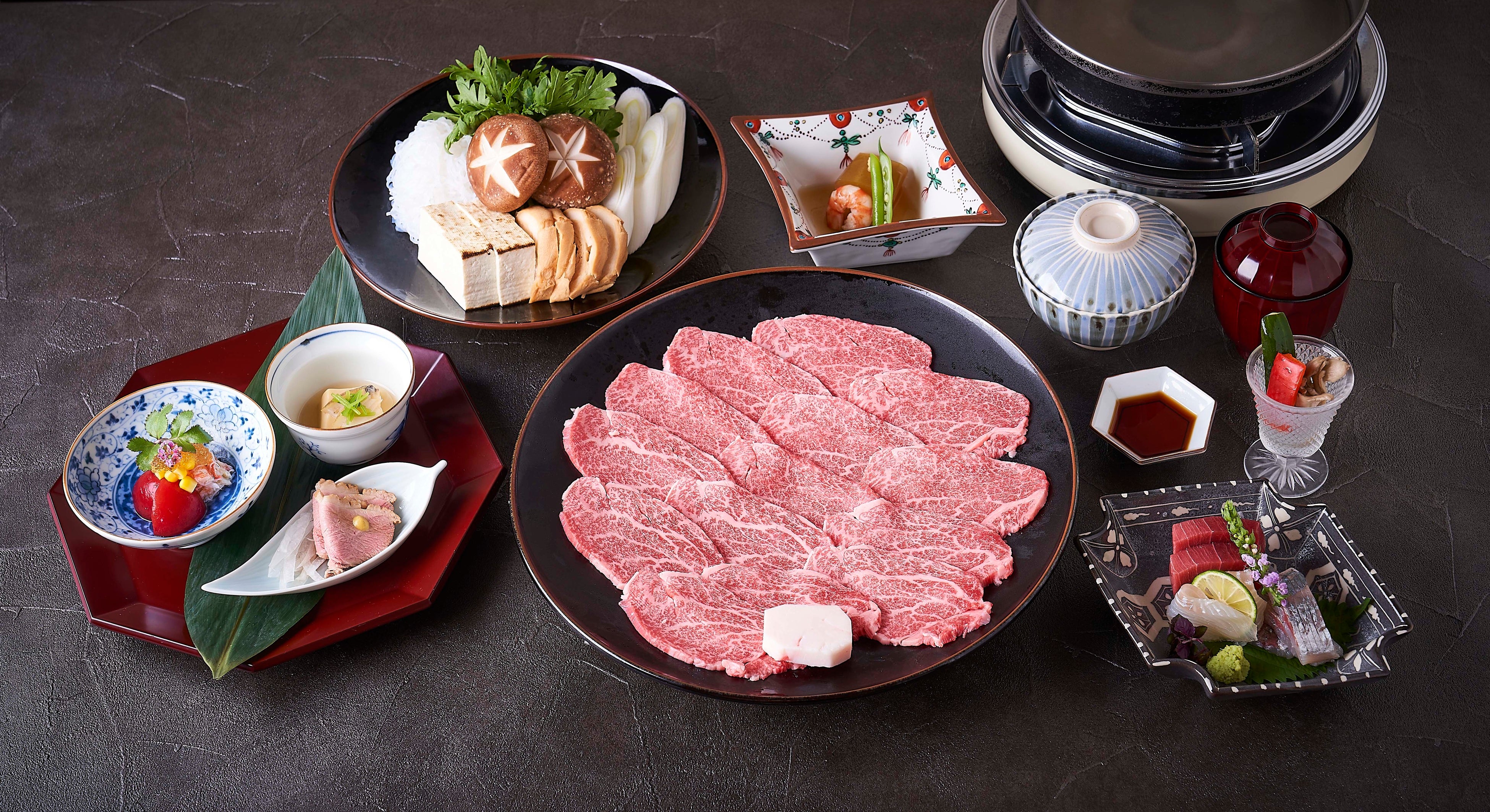 「適サシヒレ肉のすき焼きコース」 19,800円