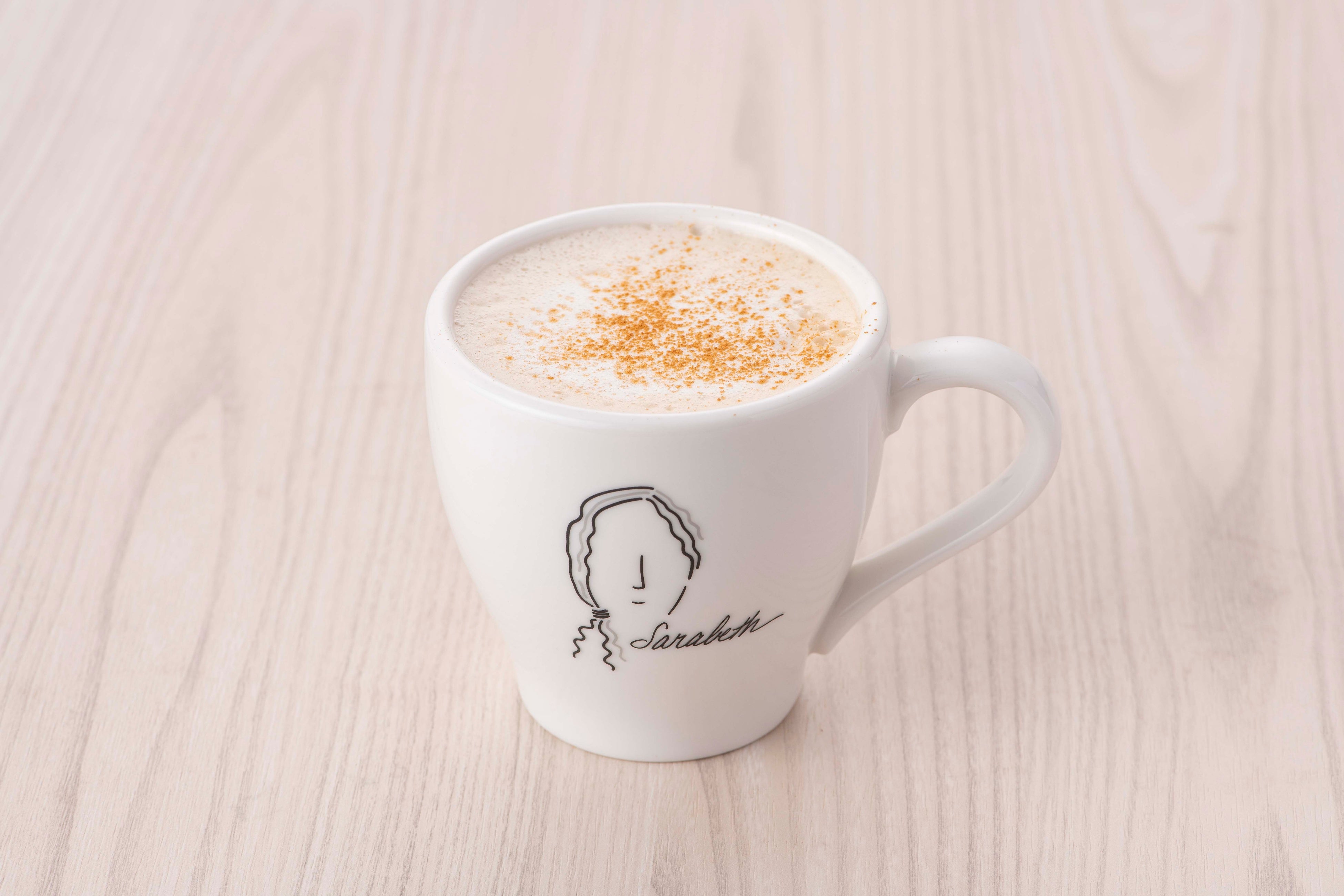 「メープルティーラテ」