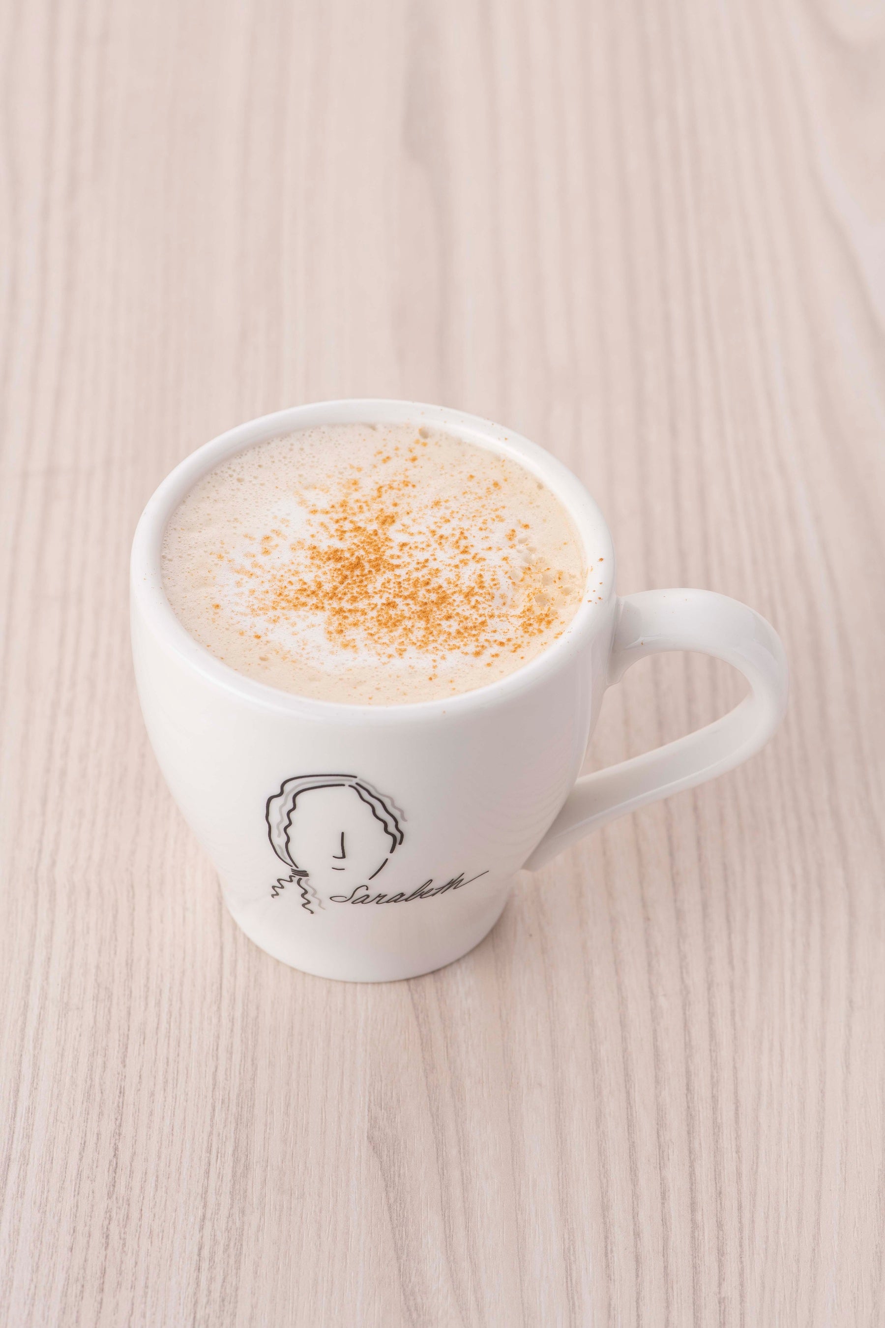 「メープルティーラテ」