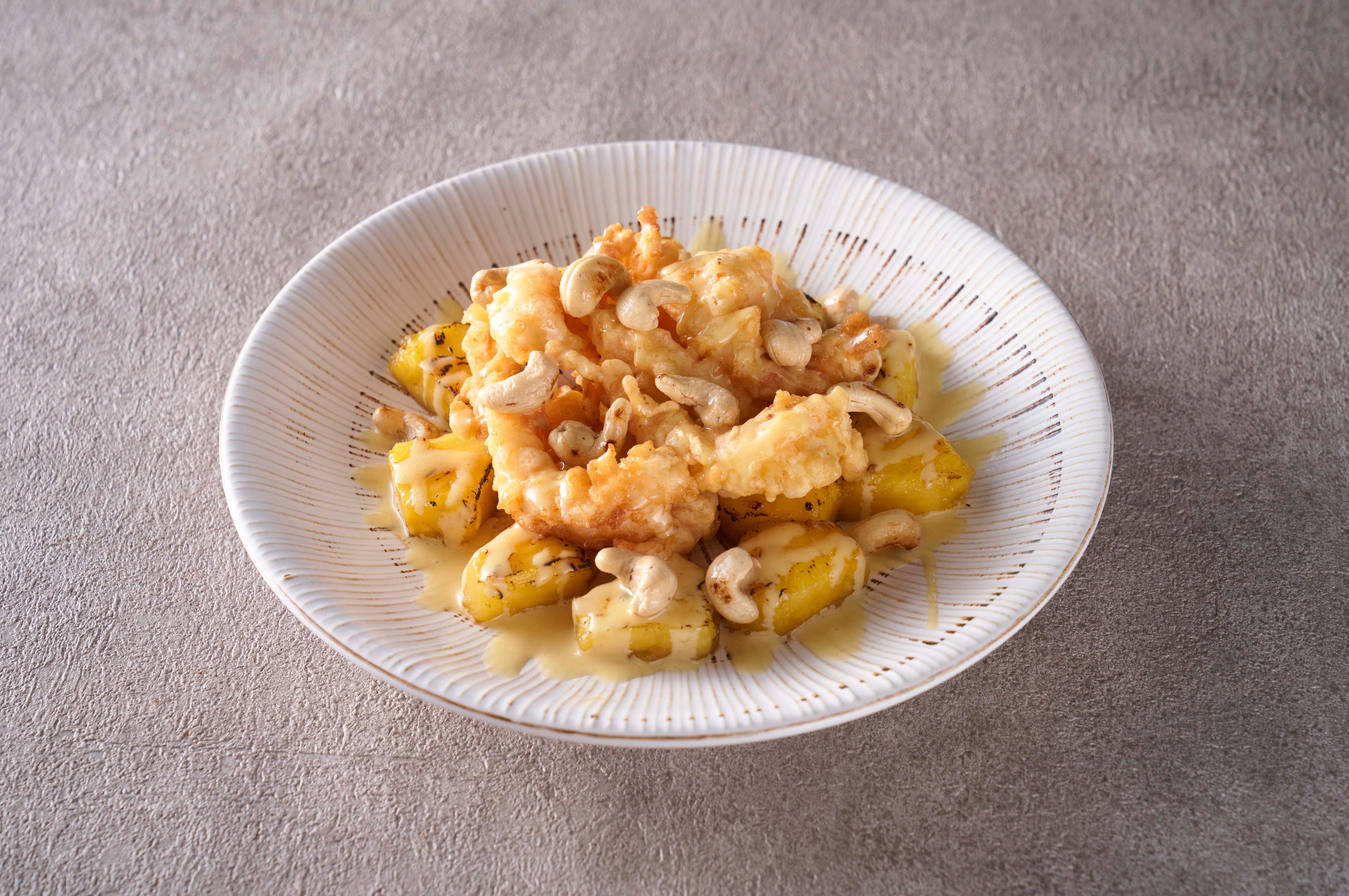 揚げ海老とパイナップルのハニーマスタード