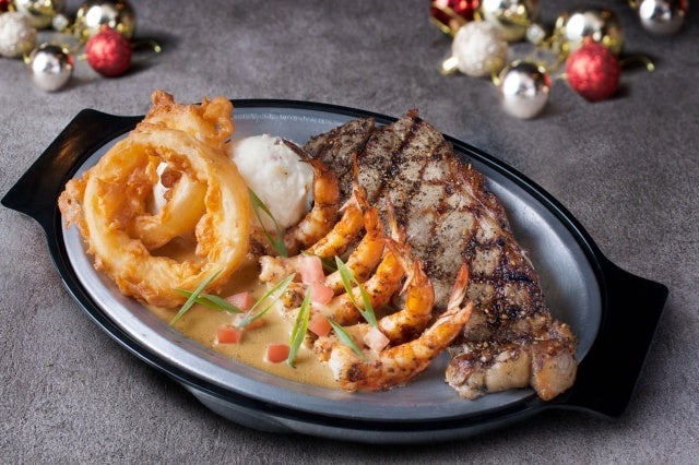 アメリカンレストラン 「ハードロックカフェ」ももいろクローバーZ