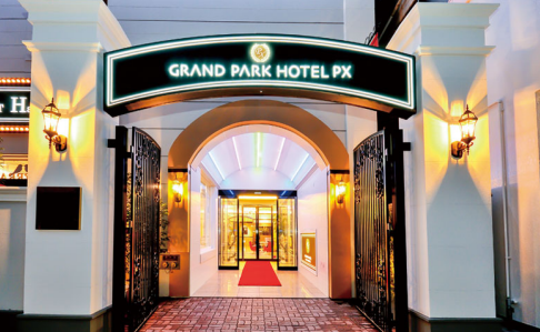 エントランス（旧ホテル画像）