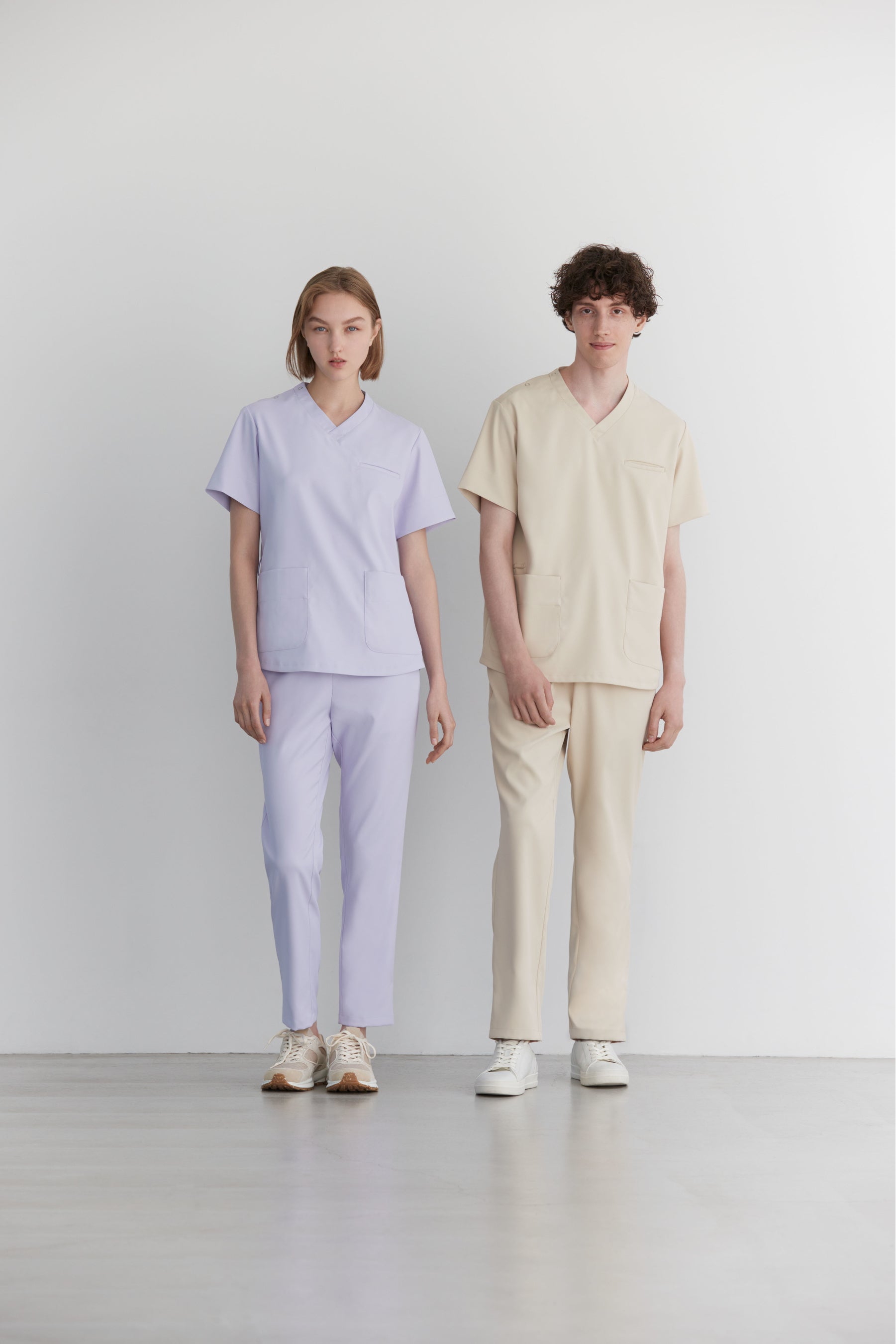 クラシコ　ナース服（上下）M size レディース:Ron Herman スクラブトップス | おしゃれ白衣の
