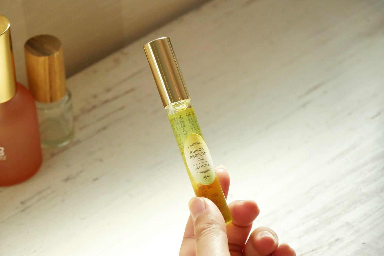 ビジュー ロールオン パフューム ミモザ