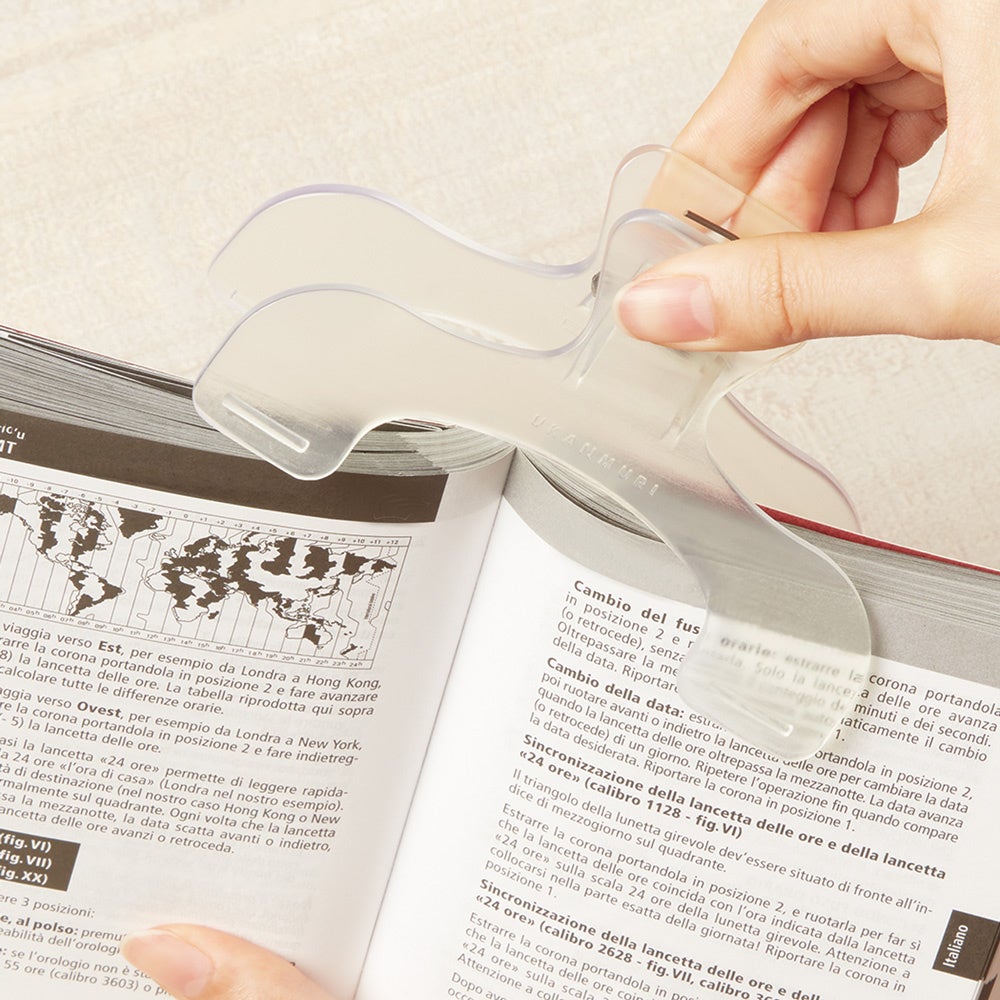 ウカンムリクリップ(サンスター文具)使用イメージ