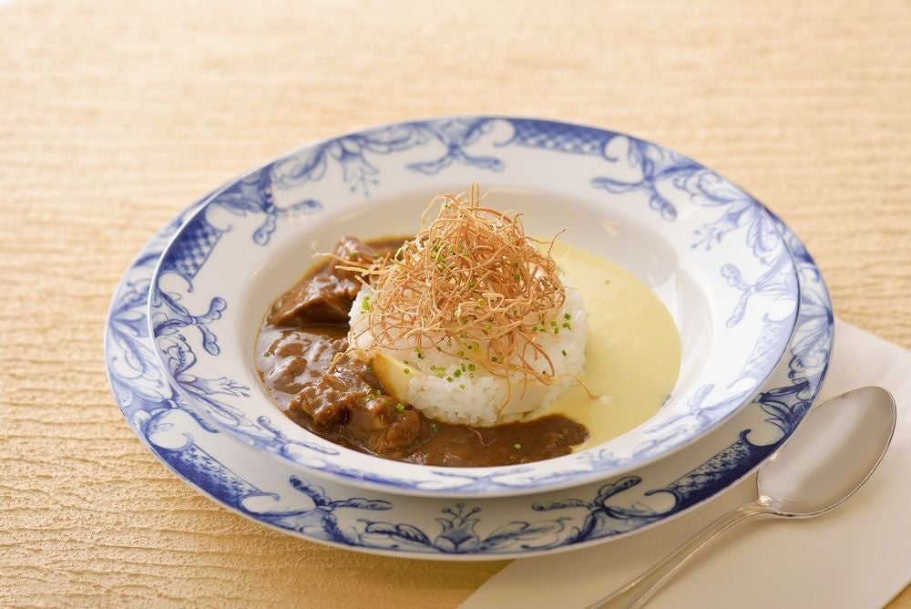 霧笛楼フレンチカレー 盛り付け例