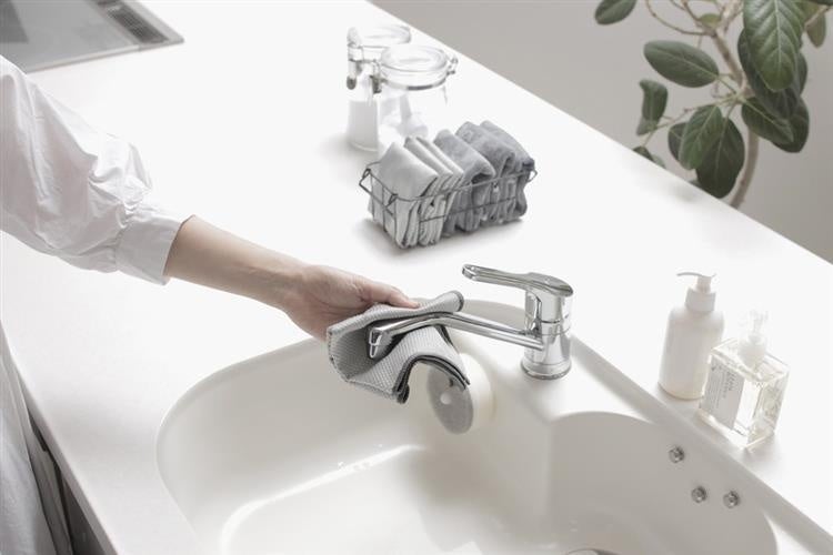 ガラス鏡ピカッとクロス 2枚入り 使用シーン