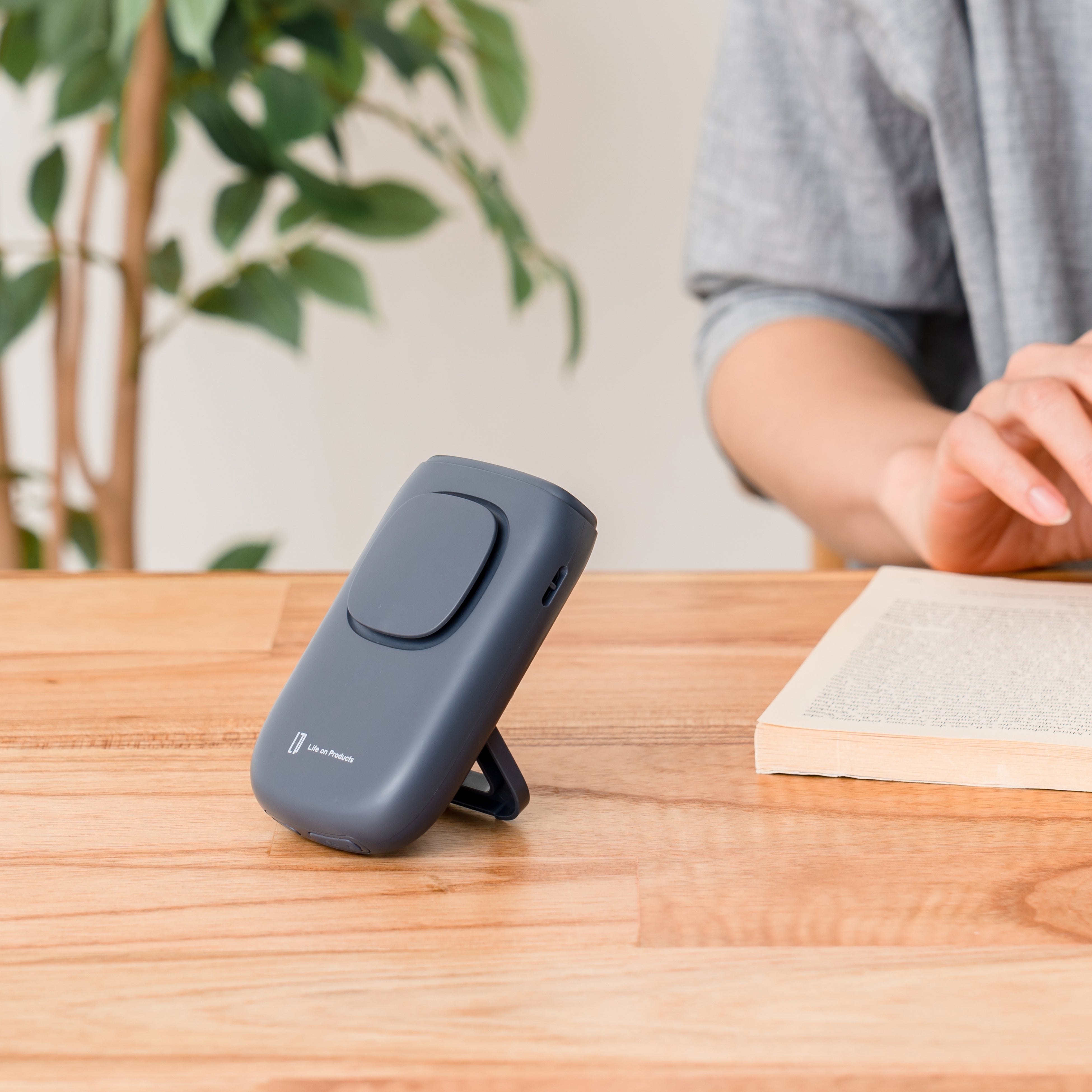 日傘クリップファン使用イメージ