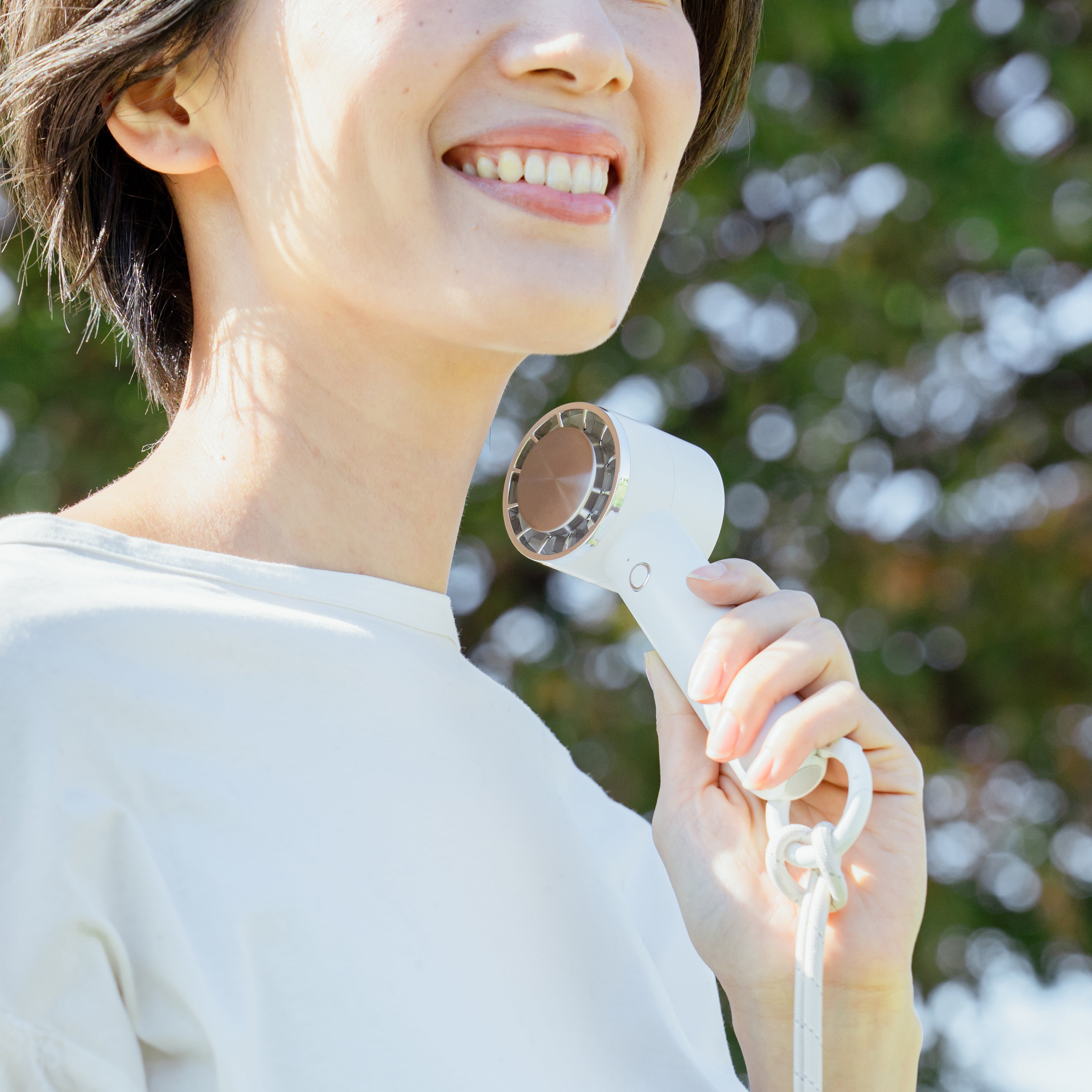 ペルチェハンディファン使用イメージ