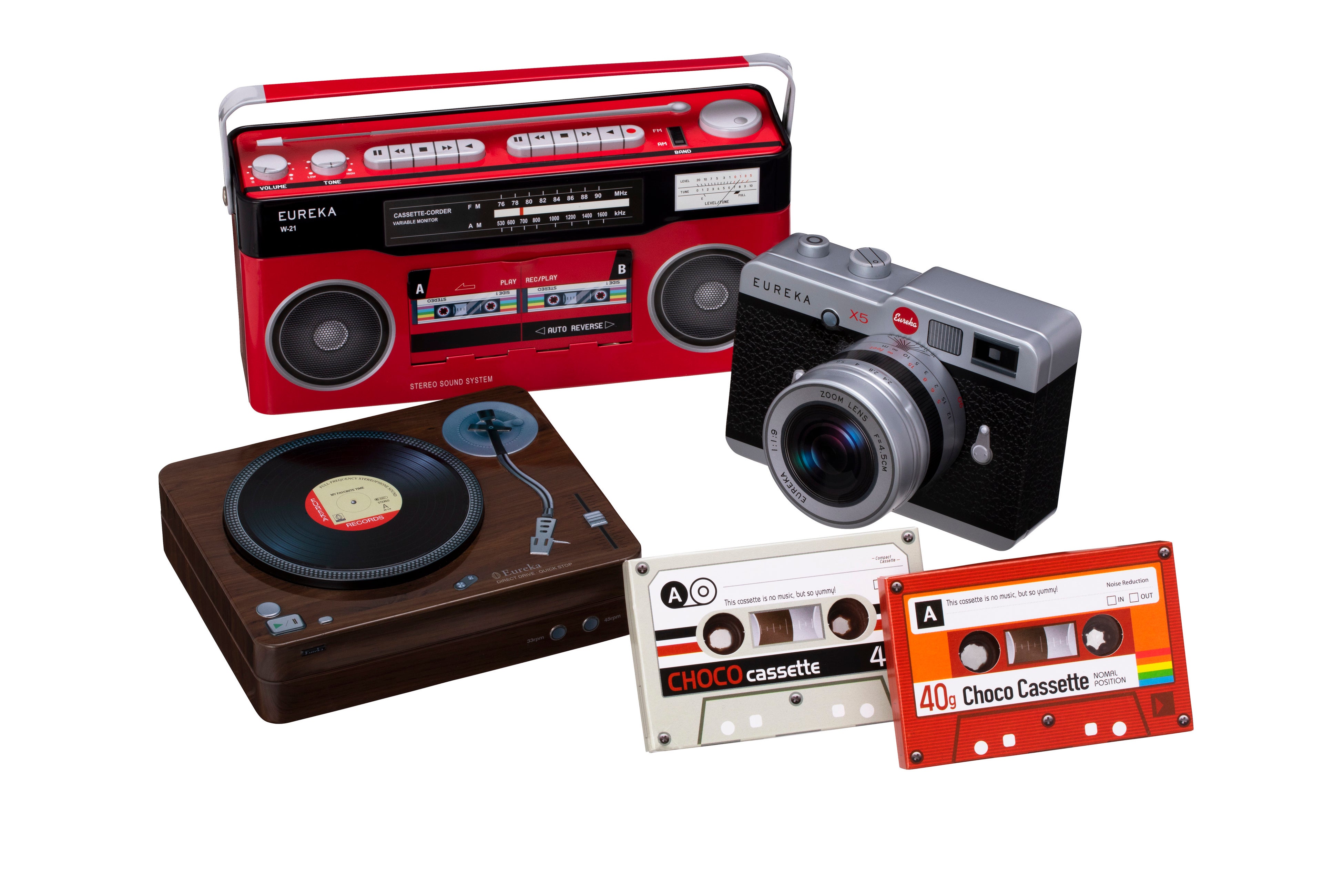 (上から時計回りに)ラジカセ缶、カメラ缶、チョコカセット、レコードプレーヤー缶