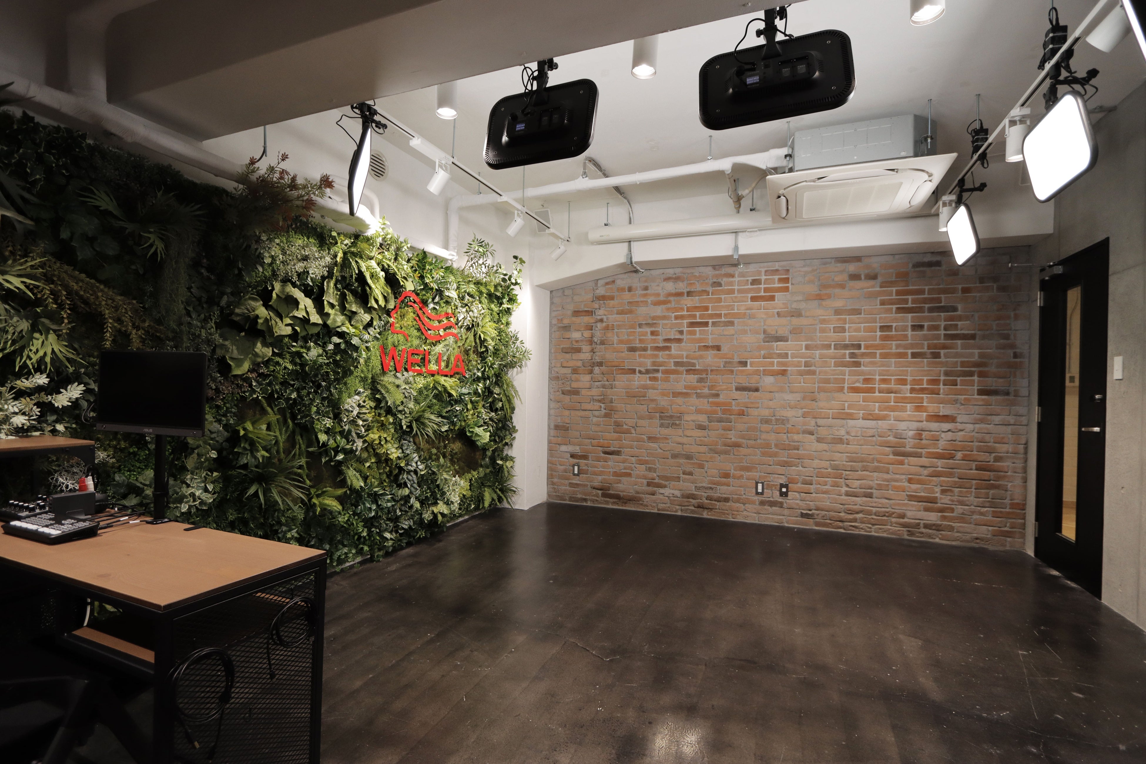 ストリーミングルーム