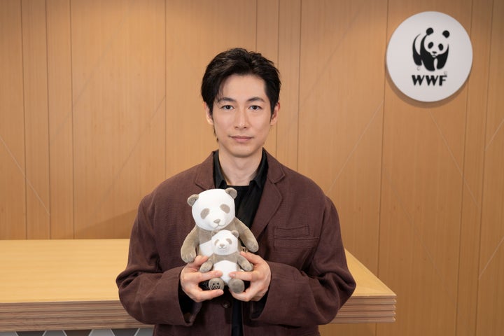 【WWFジャパン公式オンラインショップ PANDA SHOP】WWFジャパン親善大使のディーン・フジオカさんとコラボレーションしたPAND ...