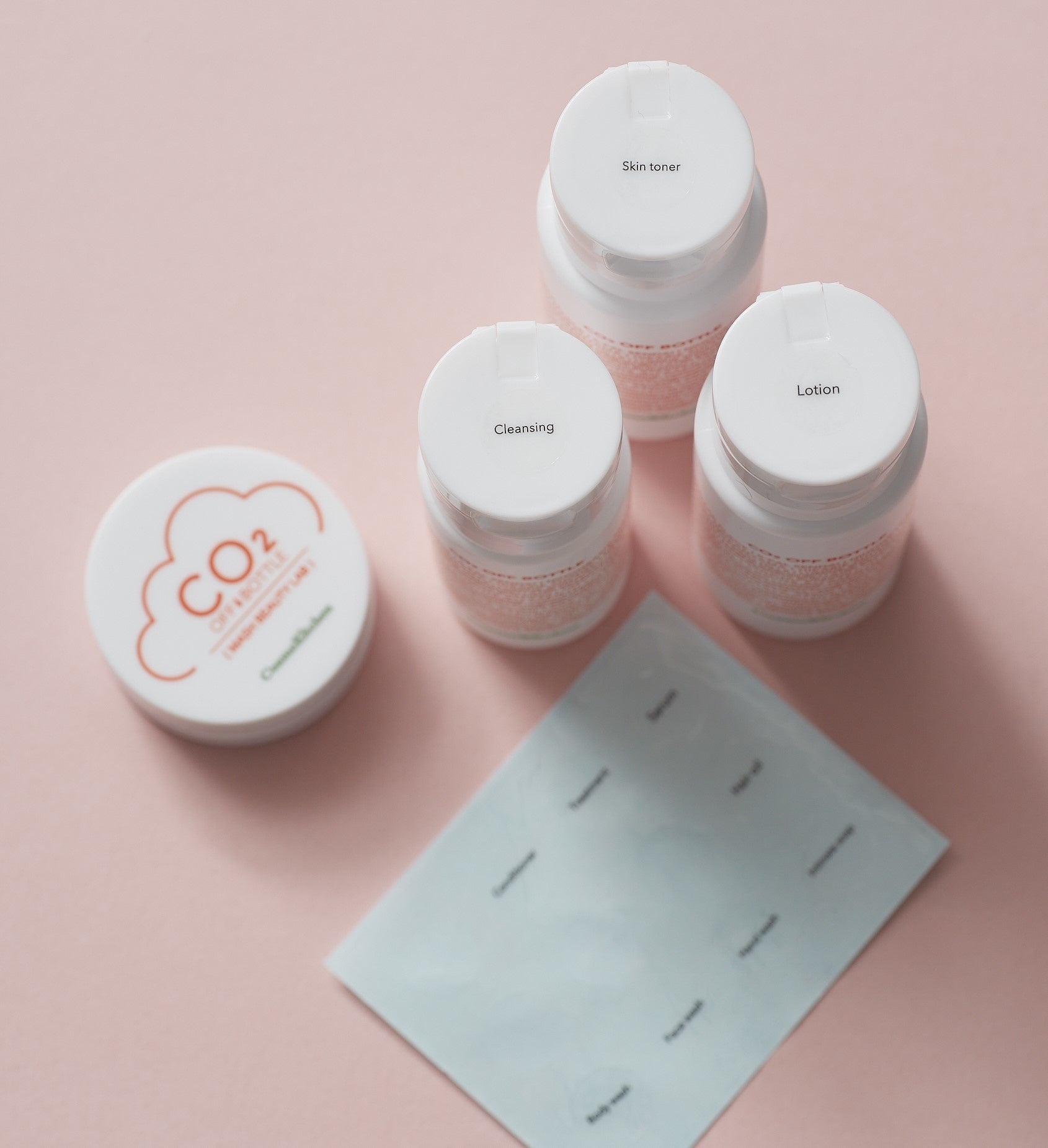 《CO₂ OFF BOTTLE シール(W80mm×H85mm)》