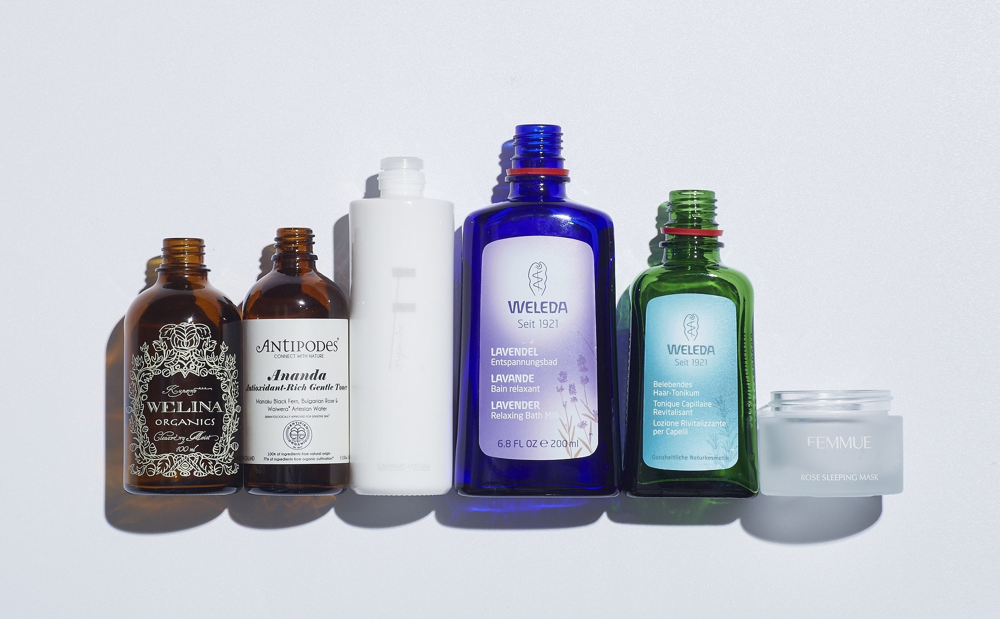 「リサイクルキッチン」で回収した使用済みコスメの空き容器