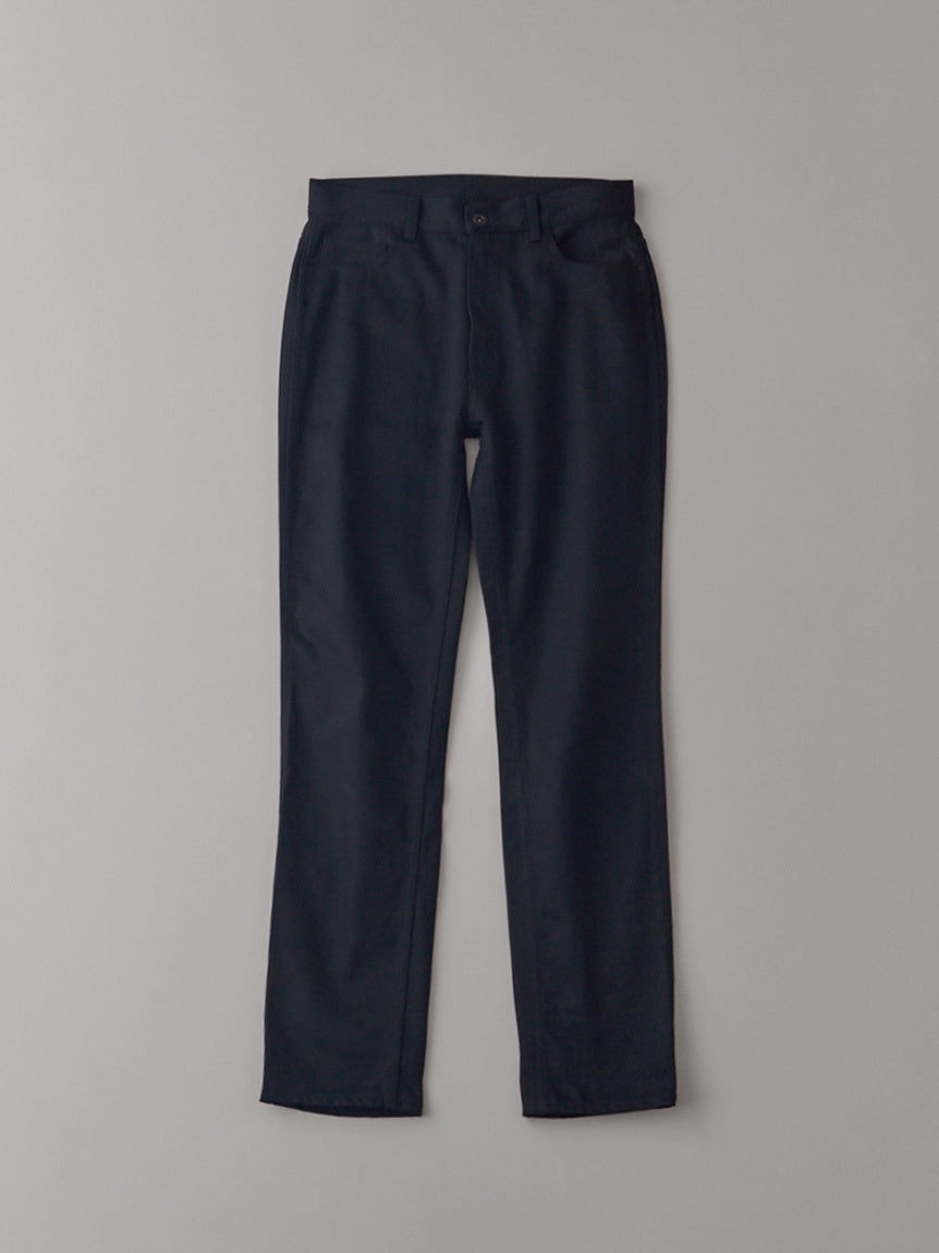 テーパードデニム＜BLK＞　￥19,800（税込）