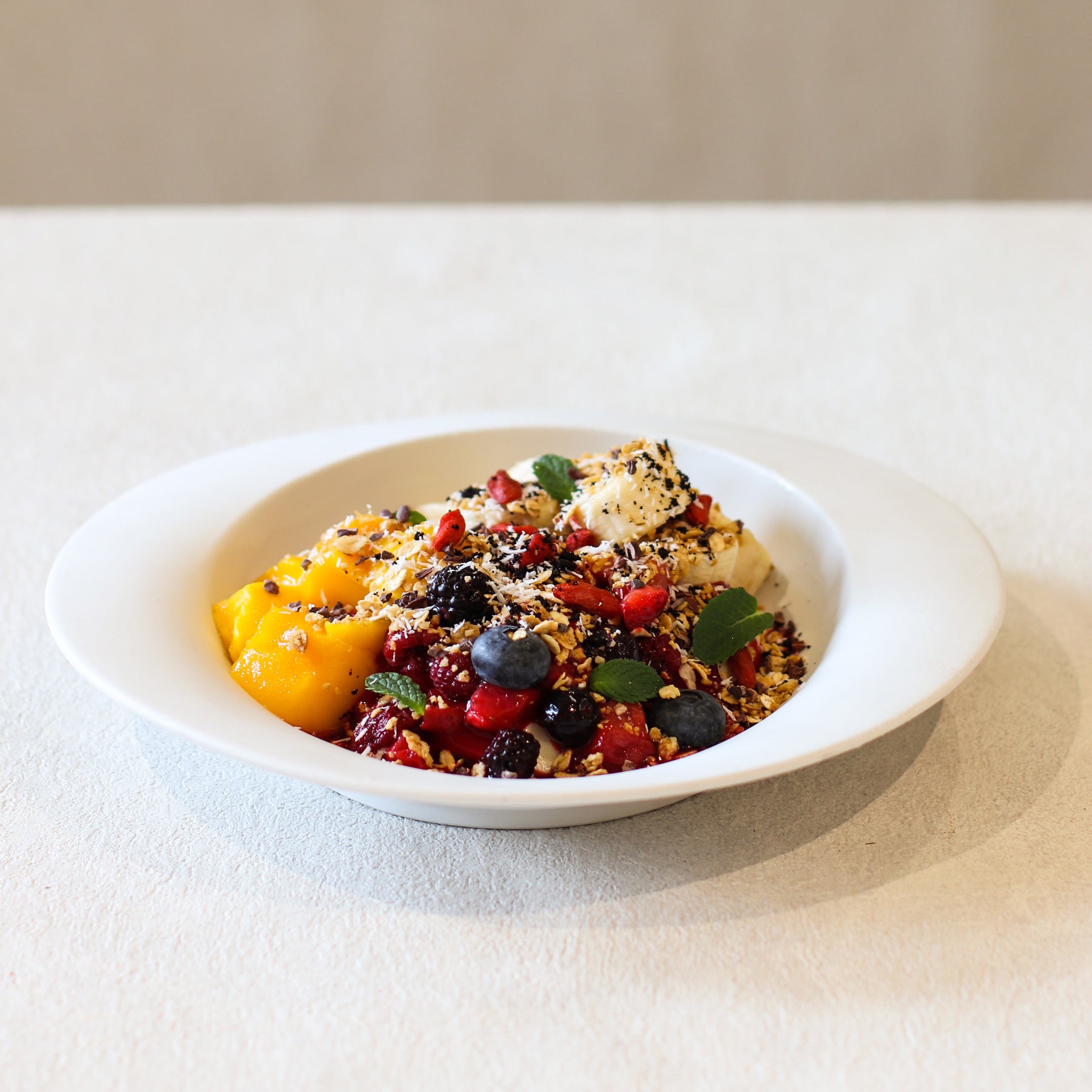 Adaptationフルーツボウル　1,518円(税込)