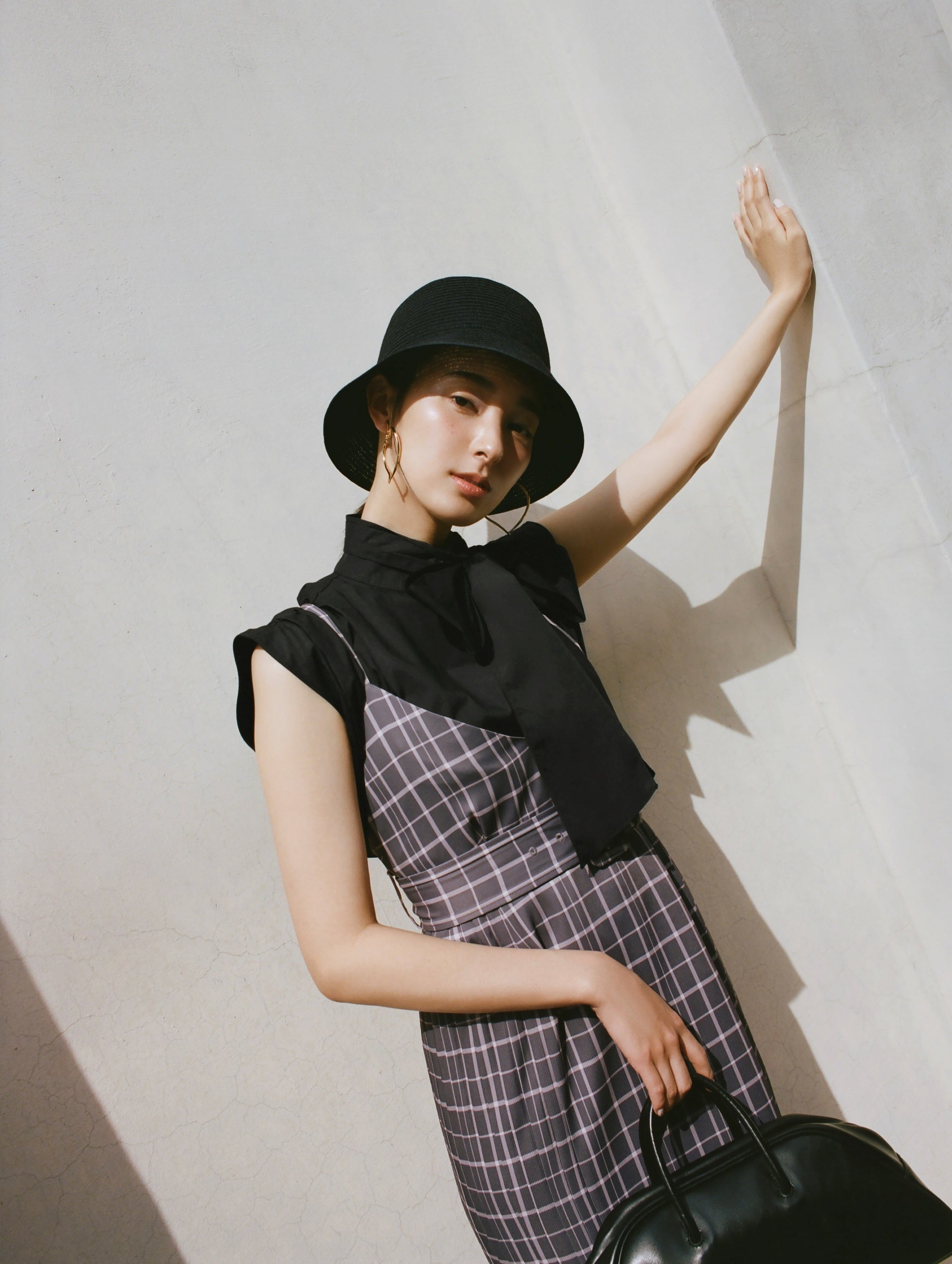 スナイデル＞宮本茉由を起用した、女度が上がる夏のLOOK