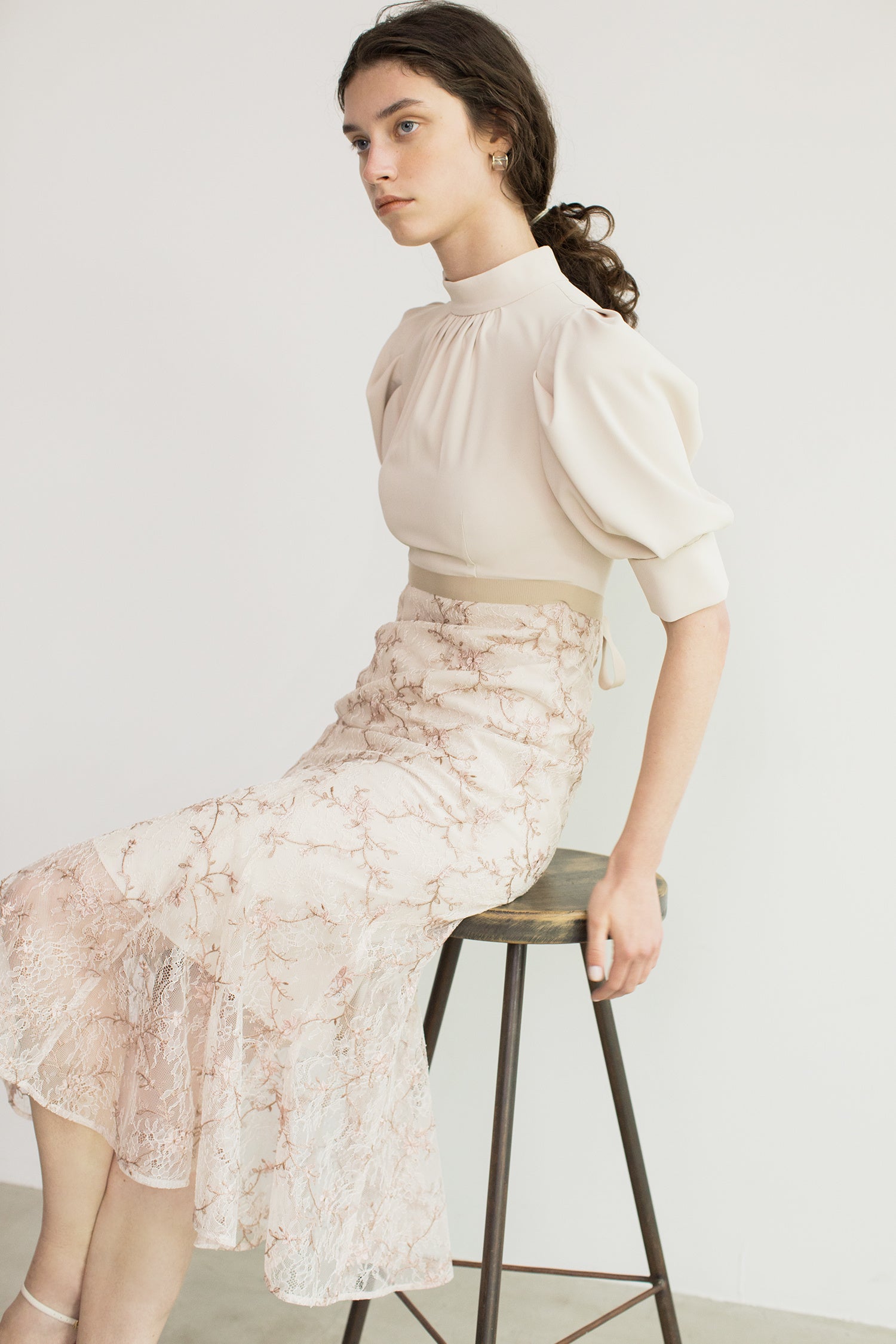 美品 snidel スナイデル オケージョンドレス SNIDEL スナイデル バックデザインレースオケドレス ブラック/M