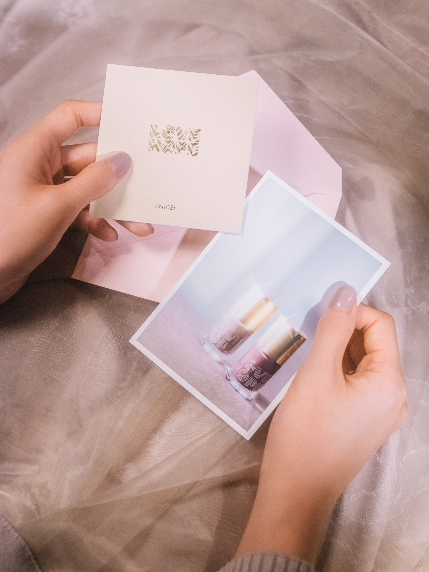 スンチョル ホリデーコレクション SNIDEL BEAUTY＞ピンクのワントーンで彩る今年だけのホリデー