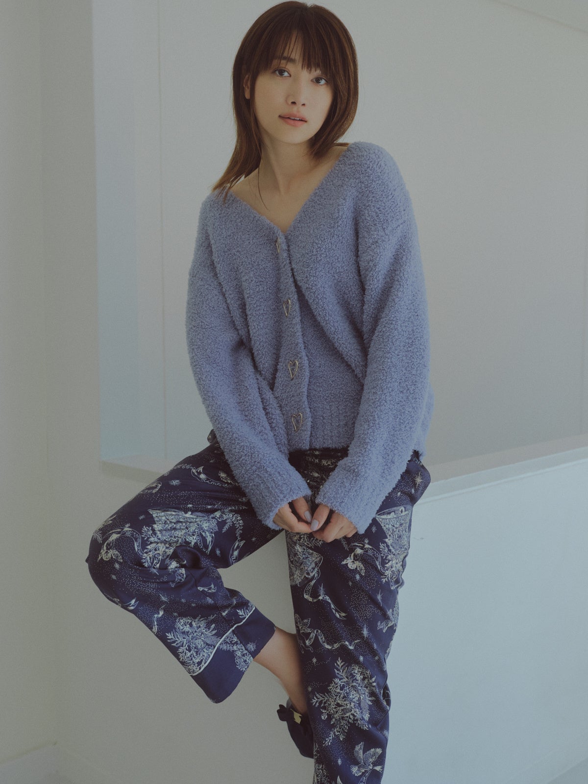 トップス・LBLU パンツ・NVY