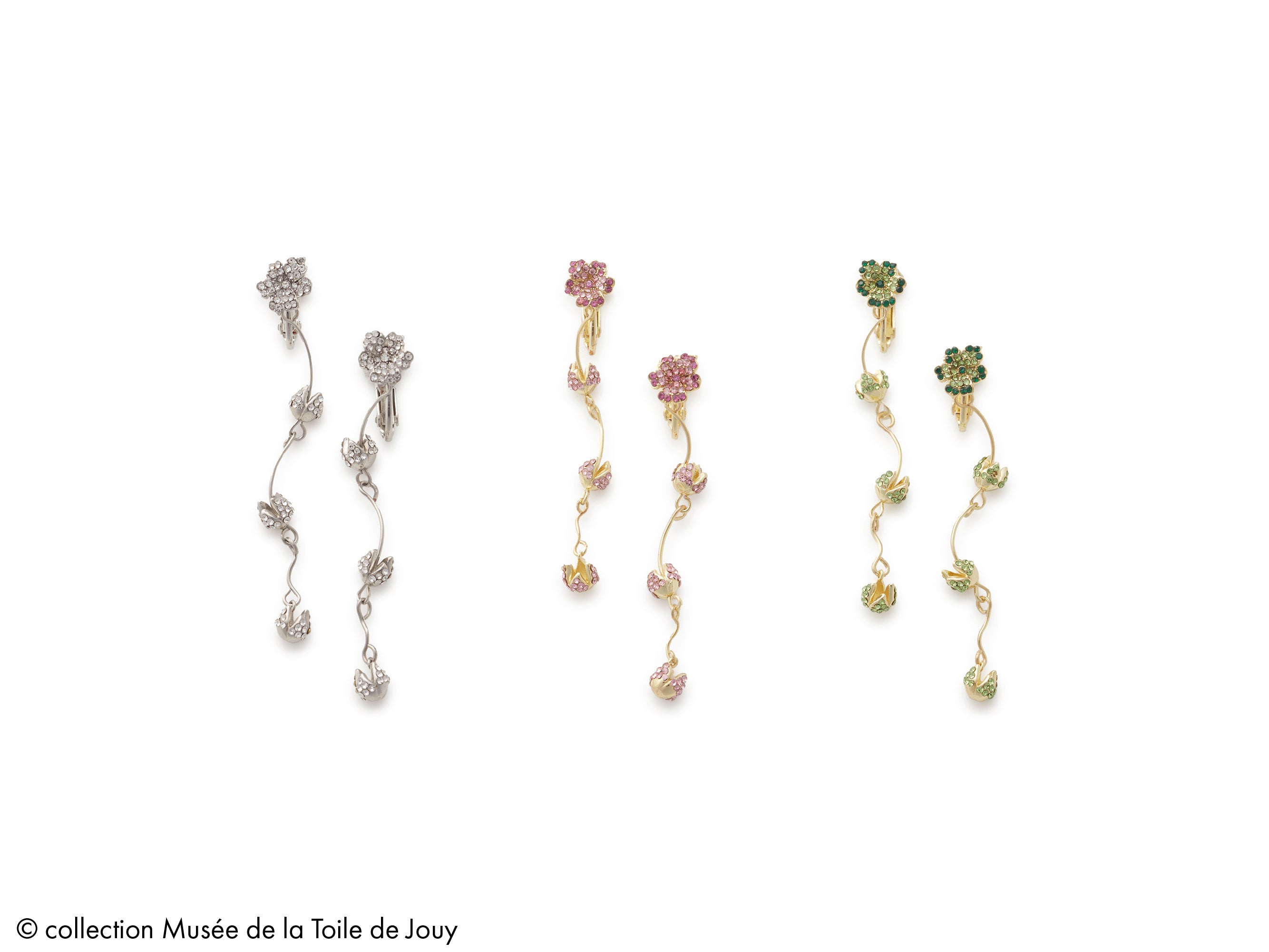 フラワーバットイヤリング