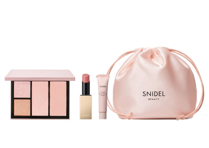 SNIDEL BEAUTYが伊勢丹新宿店に長期ポップアップストアをオープン! SNIDEL BEAUTYが伊勢丹新宿店に長期ポップアップストアをオープン!
