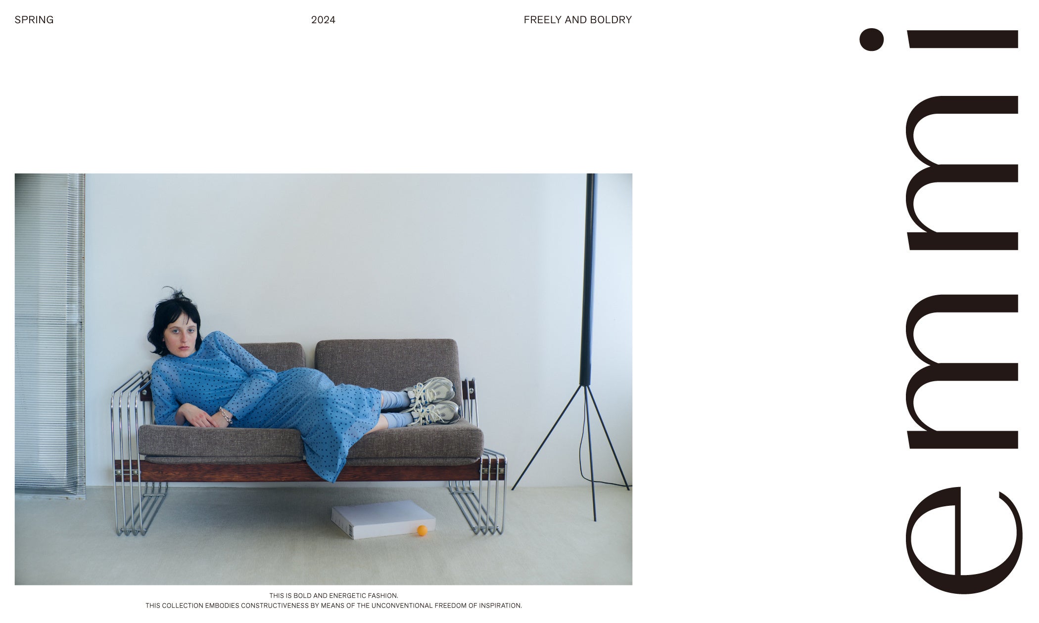 emmi (エミ)】“FREELY ＆ BOLDLY”をテーマとする24年春コレクションの