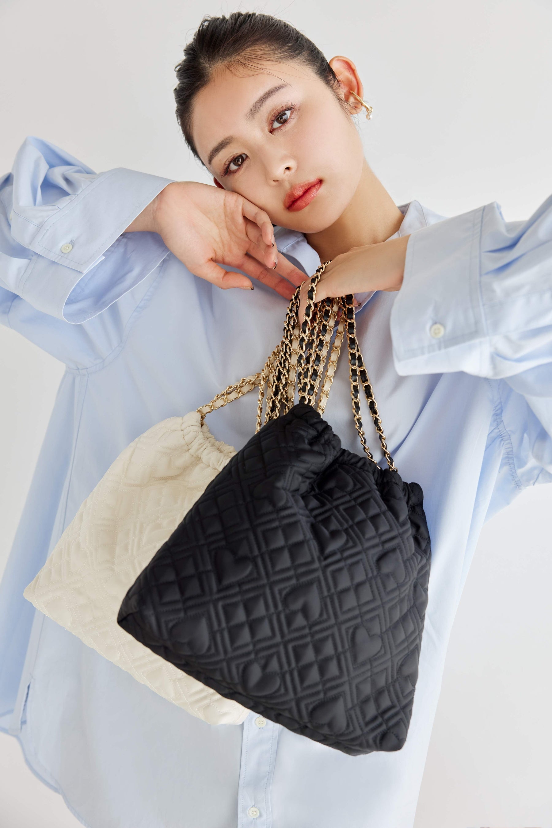SNIDEL♡【WEB限定/Heart collection】00　ライトブルー スナイデル＞モデル・古畑星夏が着こなすWEB限定アイテム「Heart