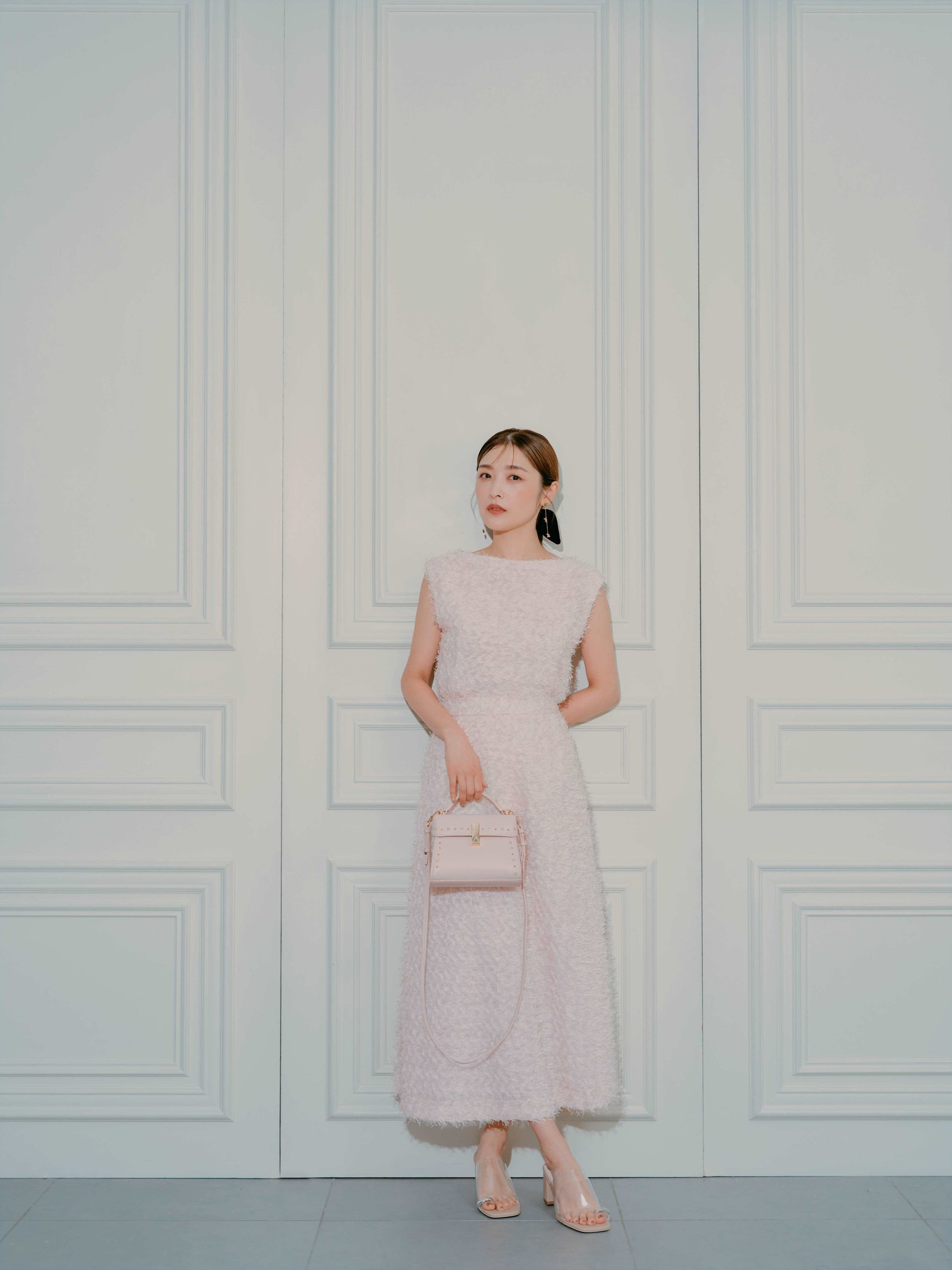 CELFORD(セルフォード)】石川梨華が着こなす「Abstract Clean