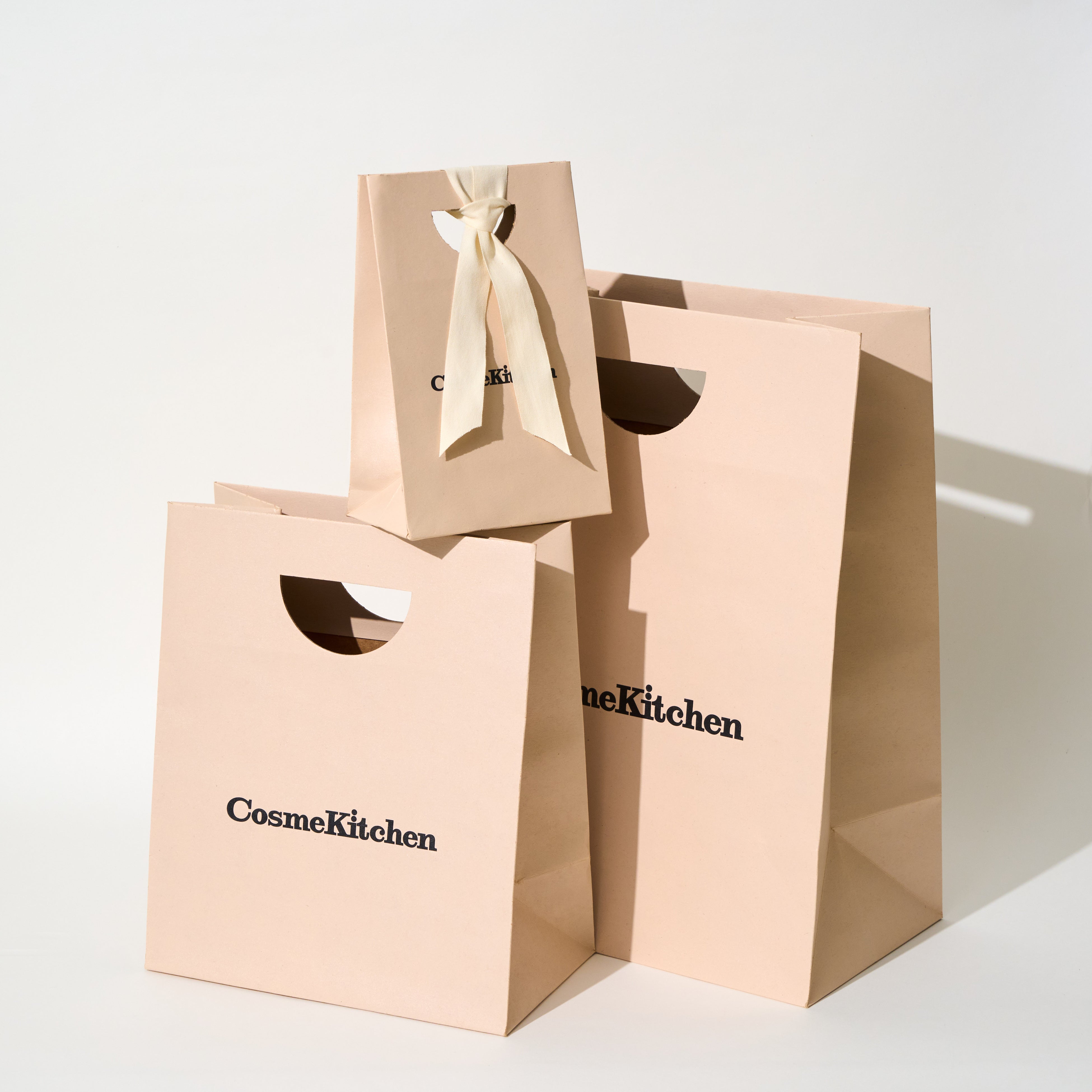 コスメキッチン　コラボバッグ Cosme kitchen✖︎Ball&Chain