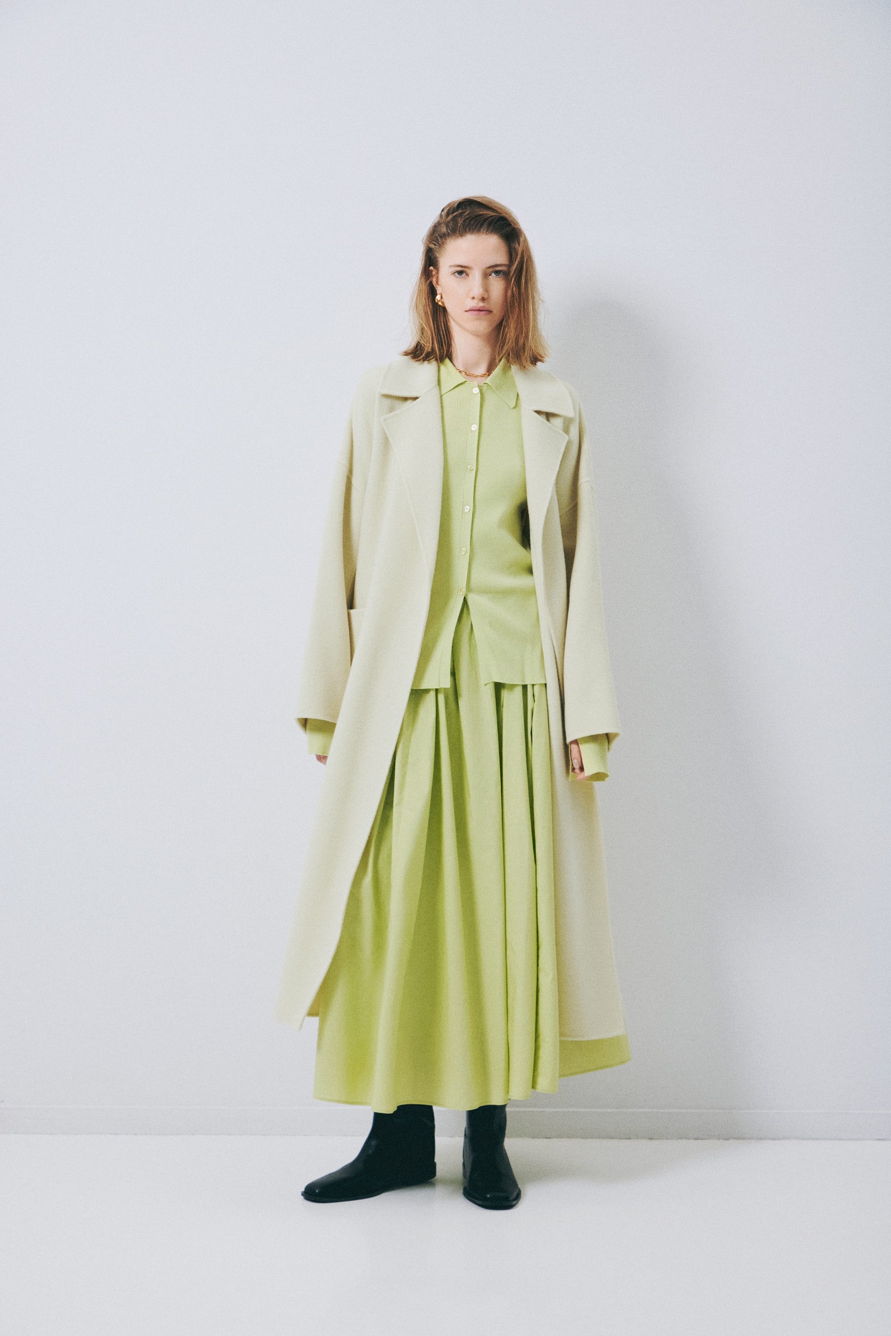 Mila Owen】24'WINTER COLLECTION WEBカタログを公開！冬の訪れを