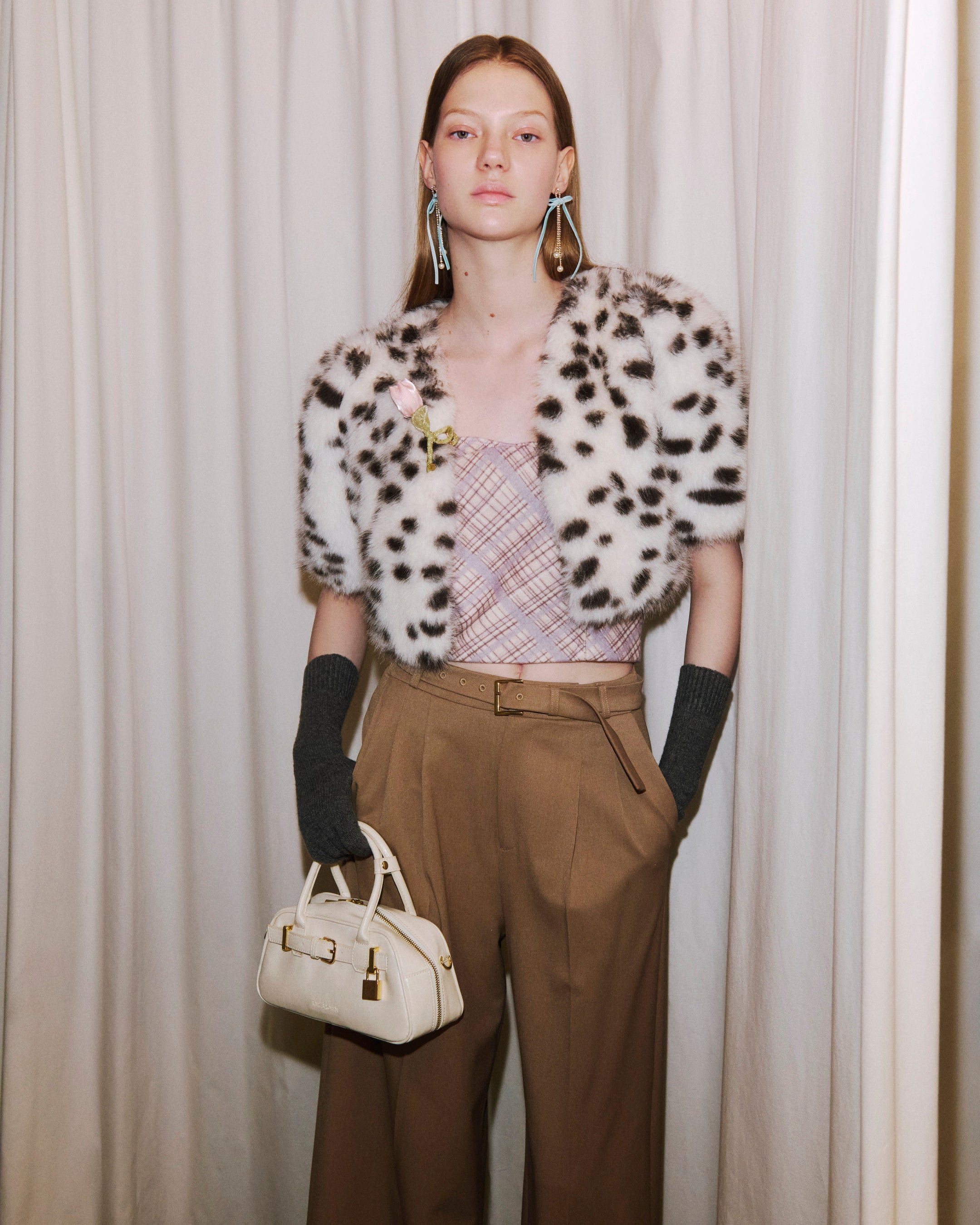 LILY BROWN】「Moments in CINEMA」をテーマにした2025年冬