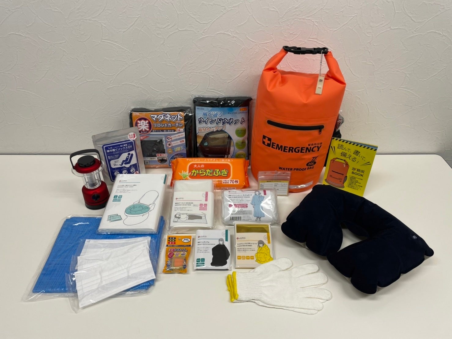 全国のトヨタ販売店、レクサス販売店で展開のTZ「緊急セットC」に福助製の着圧靴下が採用