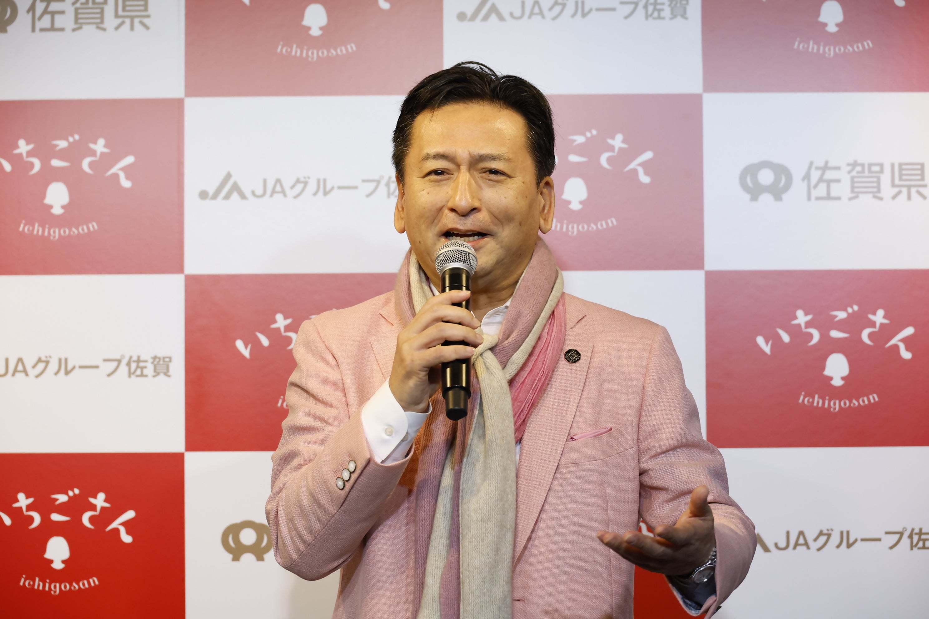 佐賀県知事⼭⼝ 祥義の挨拶