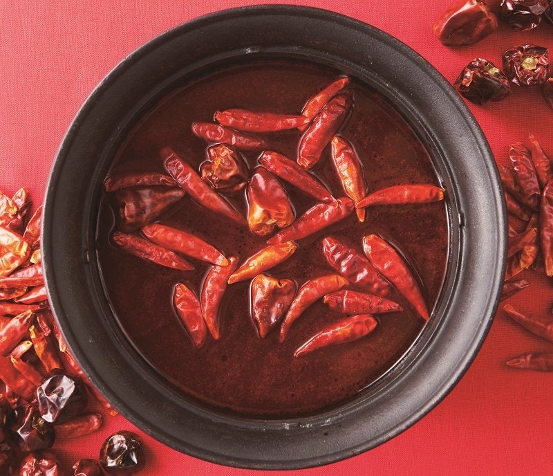 灼熱火鍋食べ放題　3,280円（税込3,608円）