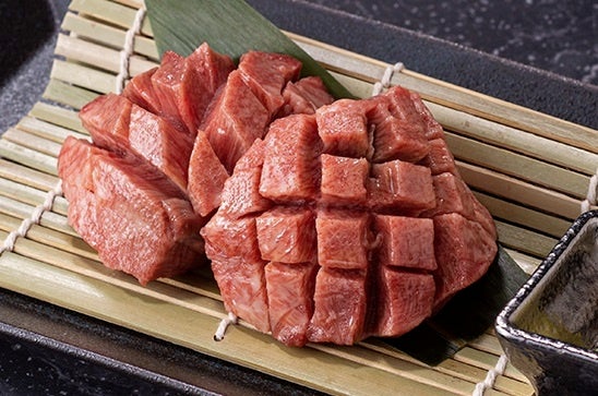 厚切り牛タン塩 1,280円（税込1,408円）