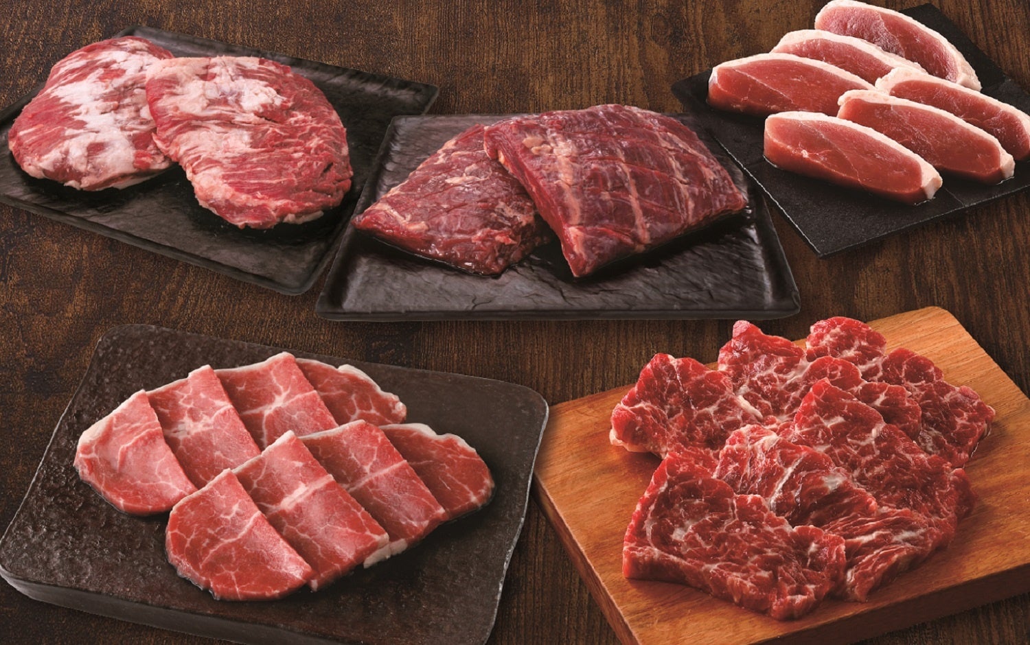 大阪に初出店！厳選した黒毛和牛や熟成肉が食べ放題で楽しめる「牛角