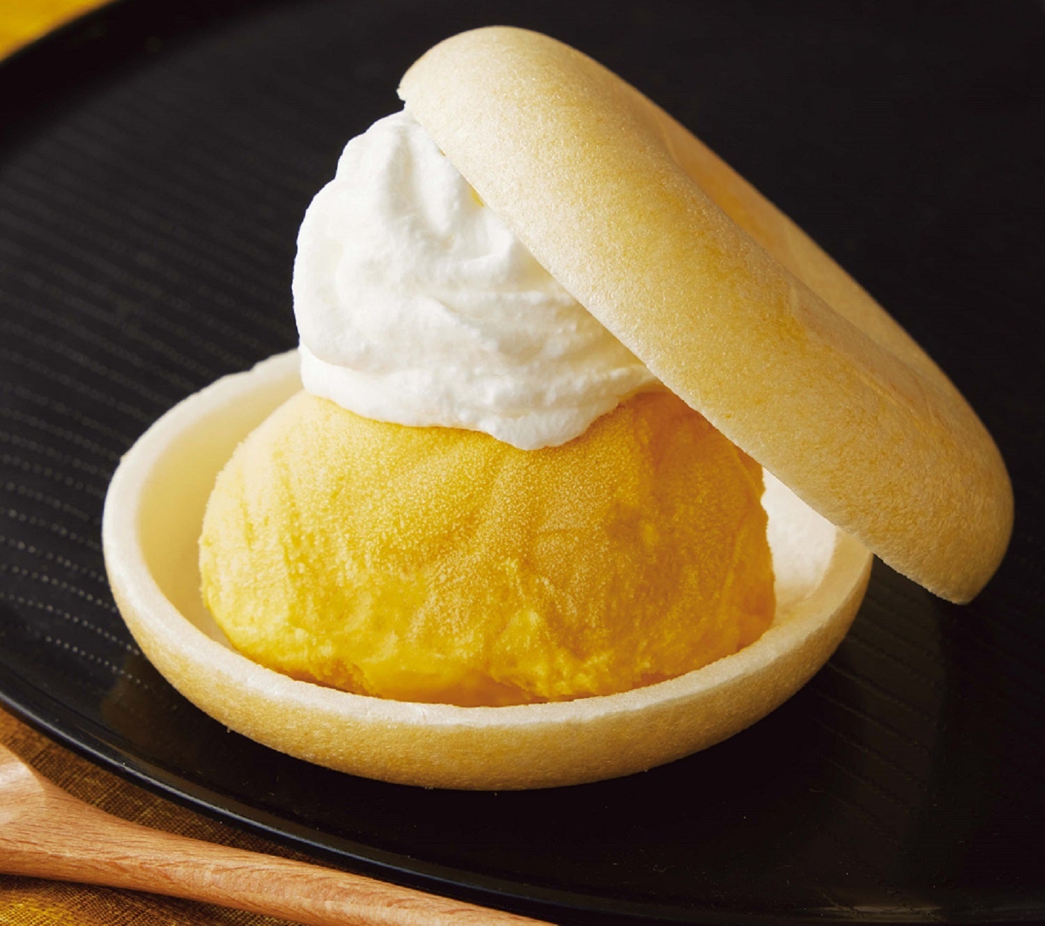 ■安納芋もなかアイス