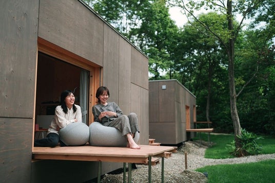 世界的アウトドアブランド スノーピークの「住箱」を導入Premium 青雲閣のグランピングエリアに4月4日(土)オープン 世界的アウトドアブランド スノーピークの「住箱」を導入Premium 青雲閣のグランピングエリアに4月4日(土)オープン