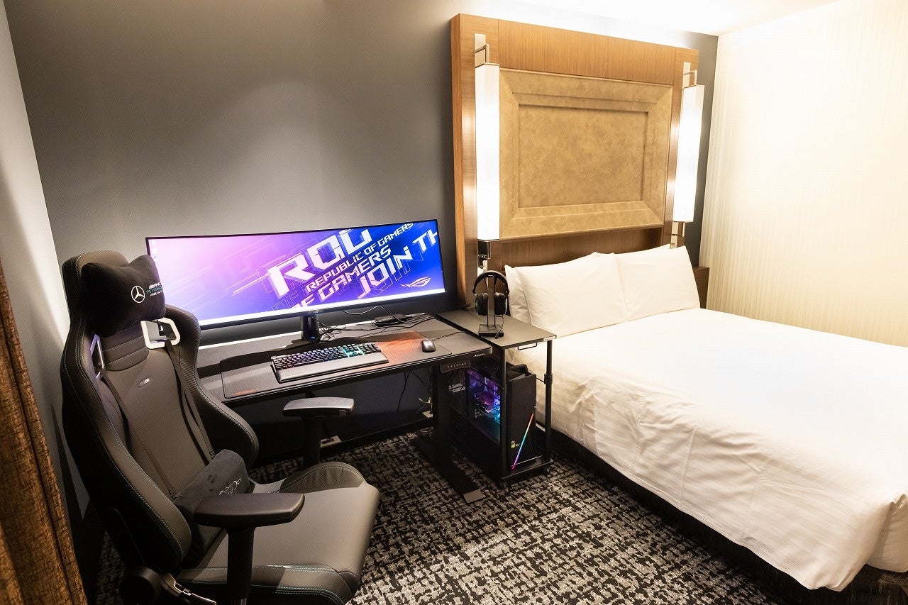 「Trial Gaming Room」