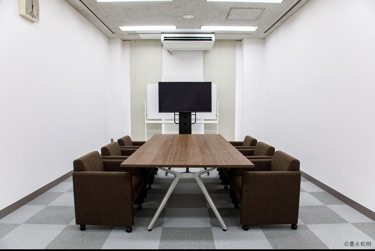 カンファレンスルーム