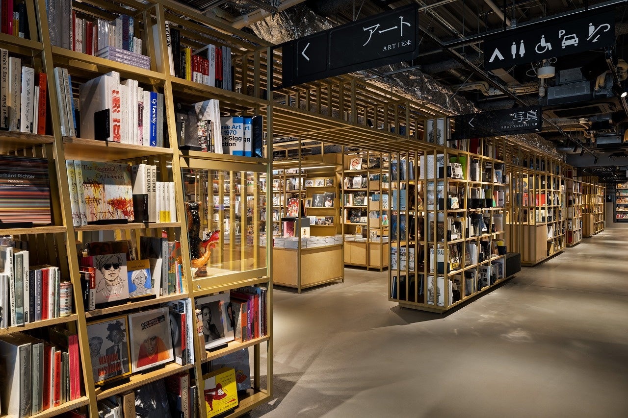 アートを中心とした約6万冊の書籍