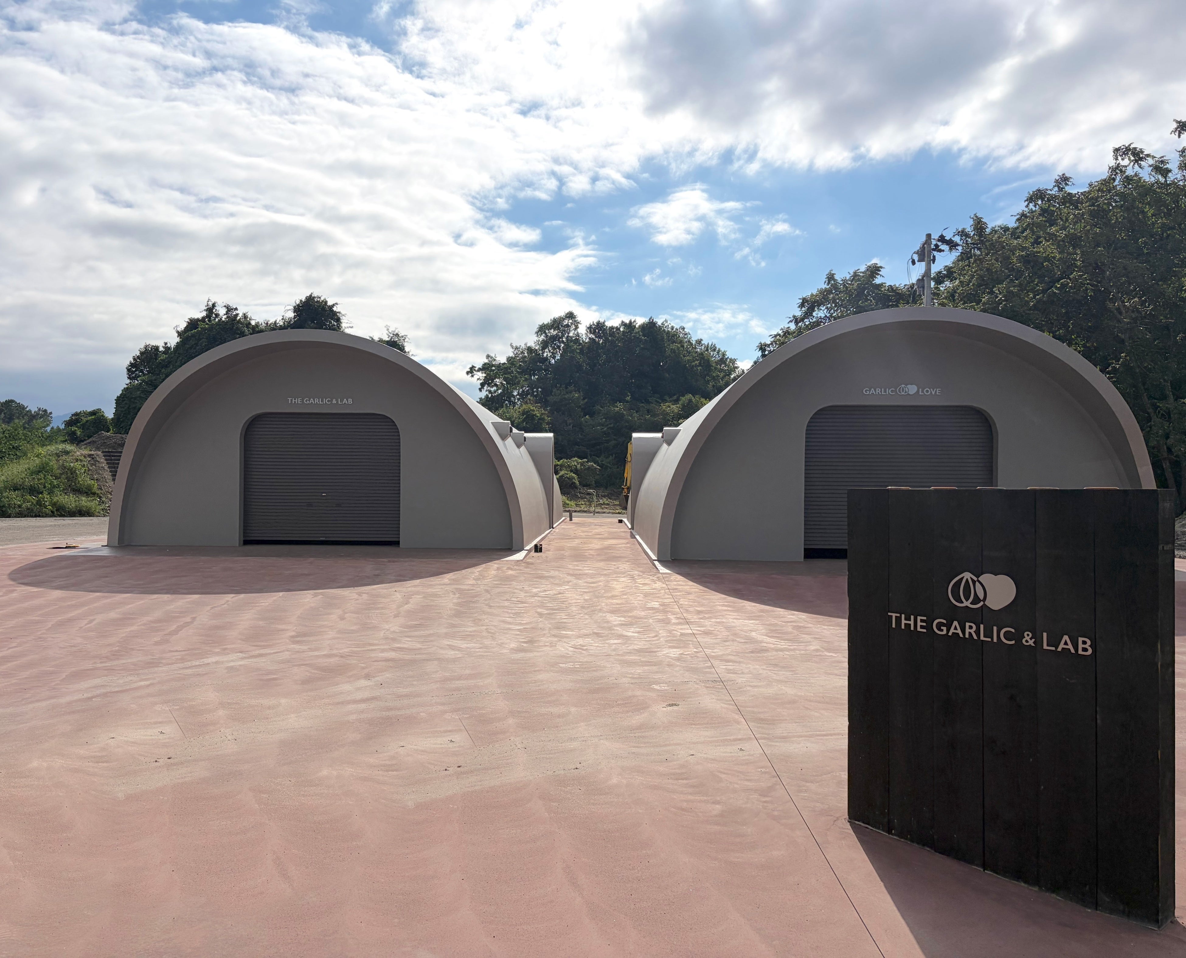 山形県米沢市に新工場「THE GARLIC & LAB」が完成。オープニングフェスを開催！