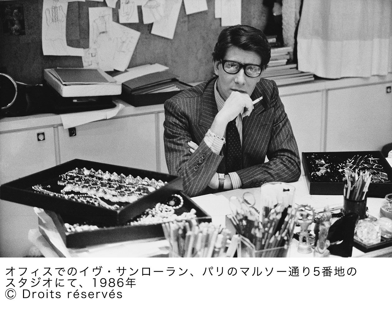 美品　イヴサンローランリヴゴーシュ　長袖カットソー　極美品 未使用級 美品 イヴサンローランリヴゴーシュ 長袖カットソー 極美品 未使用級